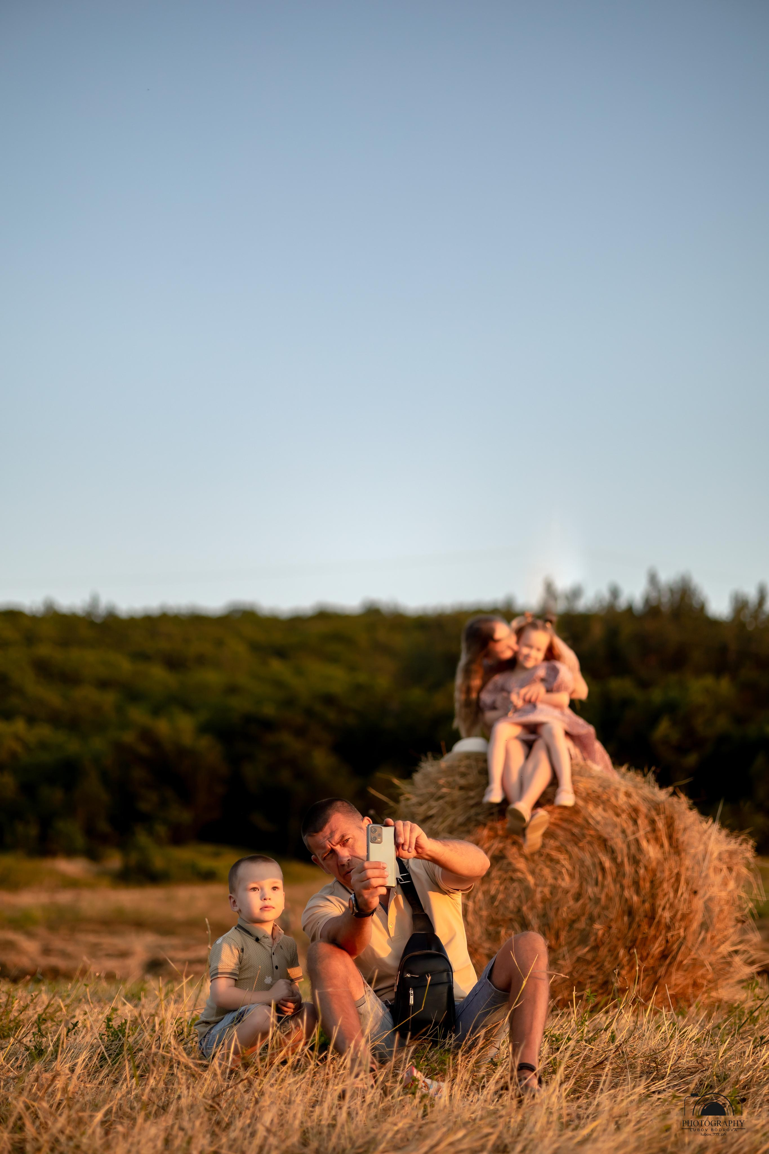Олег, Аня, Настя и Кирилл. Семейный и портретный фотограф в Геленджике Любовь Бодрова