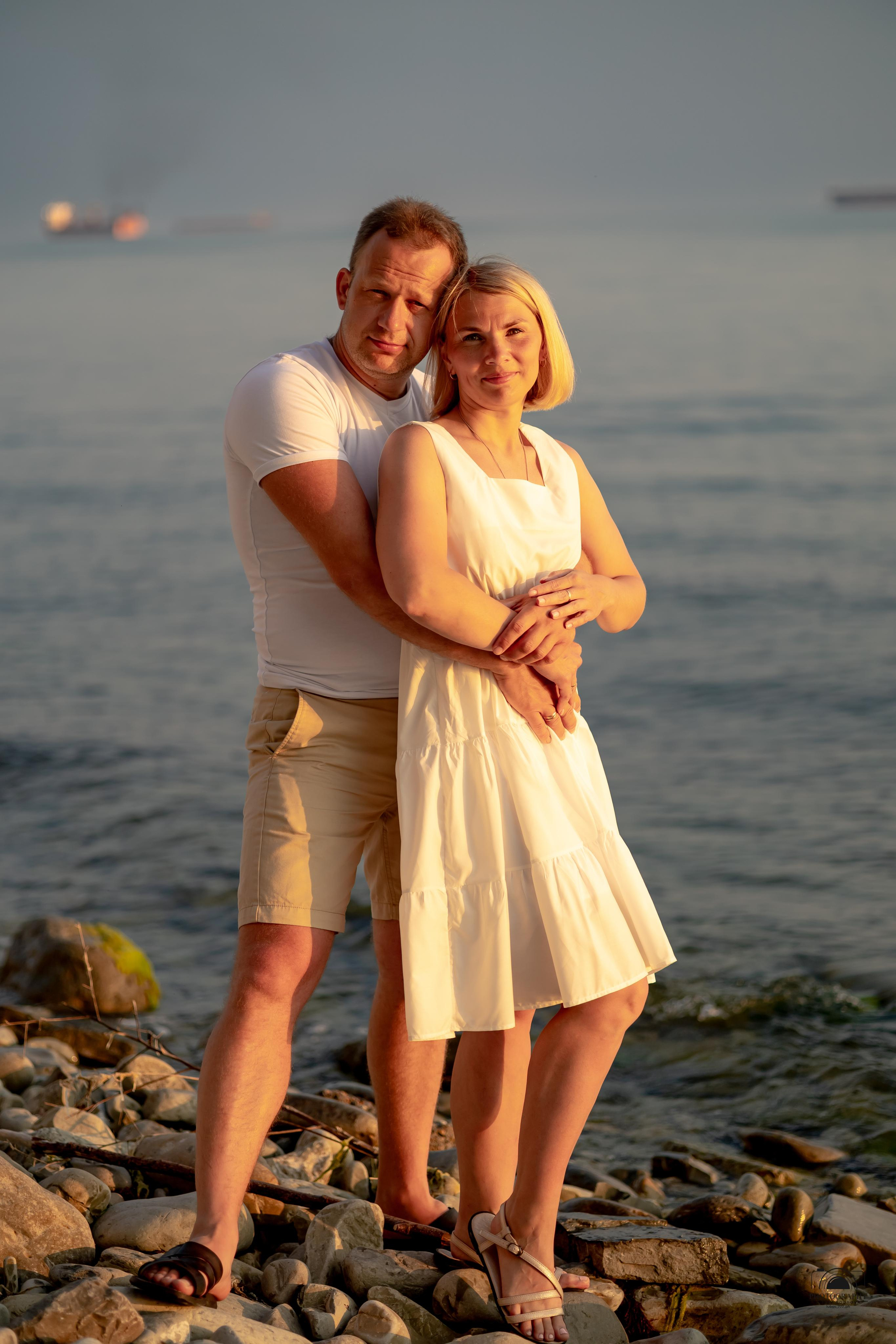 Прекрасный закат в кругу семьи. 17.06.2023. Семейный и портретный фотограф в Геленджике Любовь Бодрова