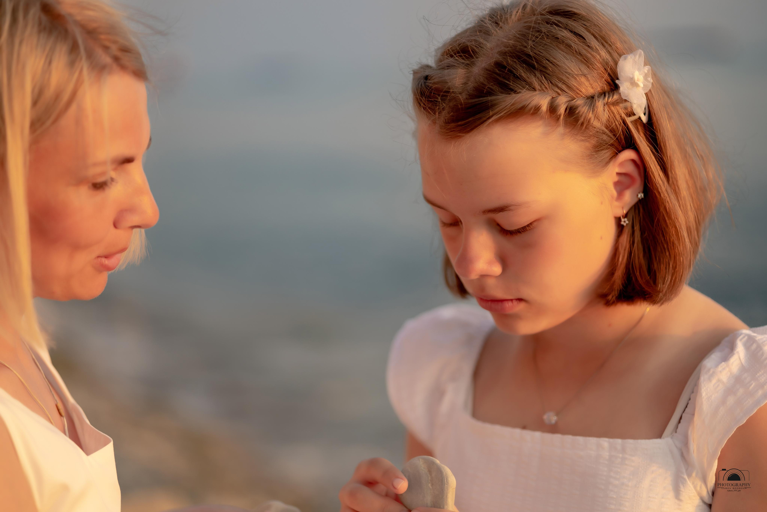 Прекрасный закат в кругу семьи. 17.06.2023. Семейный и портретный фотограф в Геленджике Любовь Бодрова