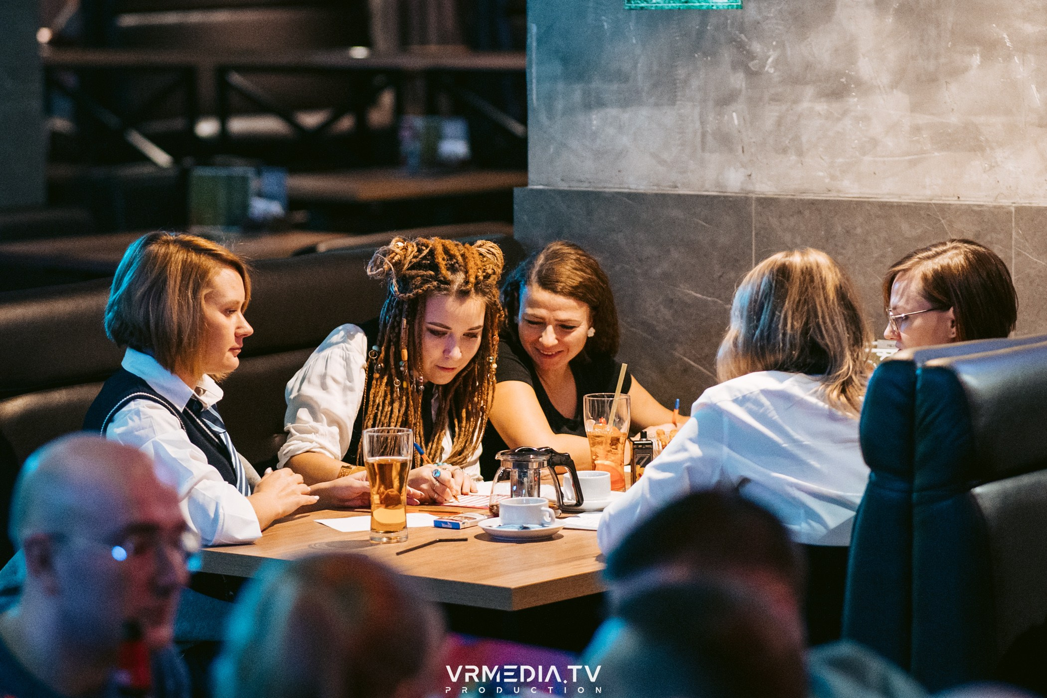 WoW QuiZ в баре «Друзья»