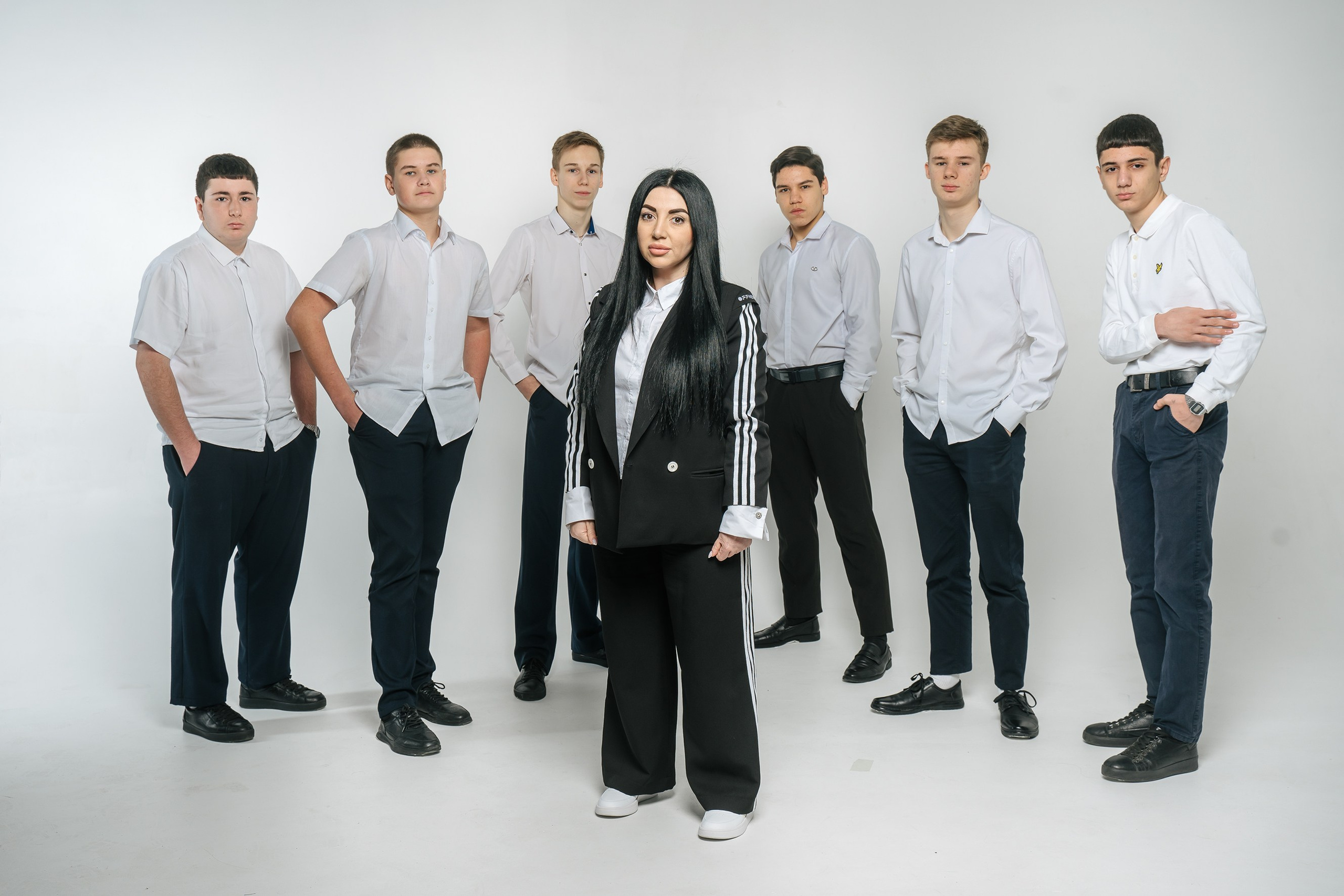 2. Выпускные альбомы, школьные фотосессии в городе Новороссийске