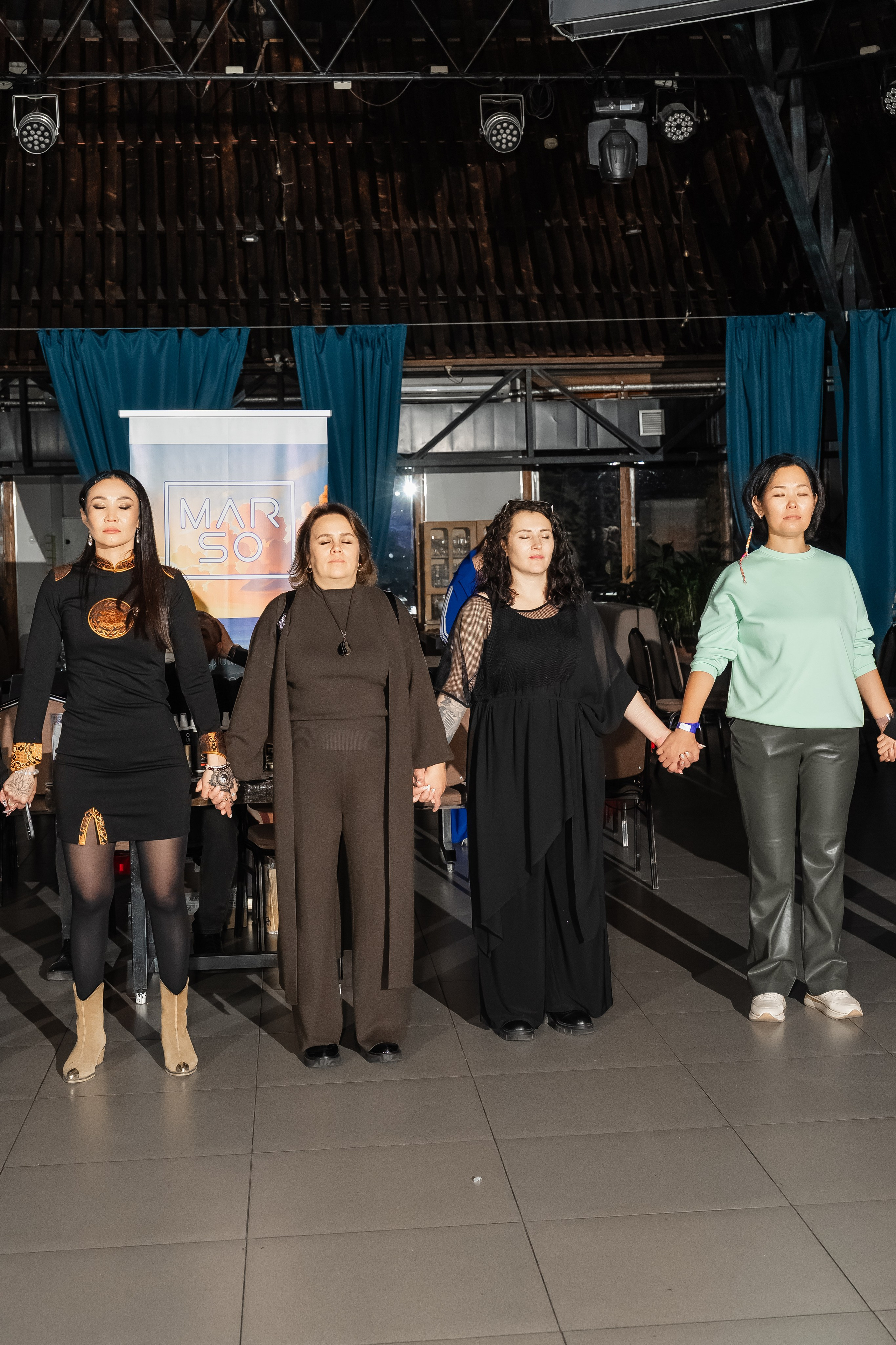 Фестиваль писхологии и самопознания. Фотограф и видеограф в Улан-Удэ: Аюна Габагуева и Артём Шаханов