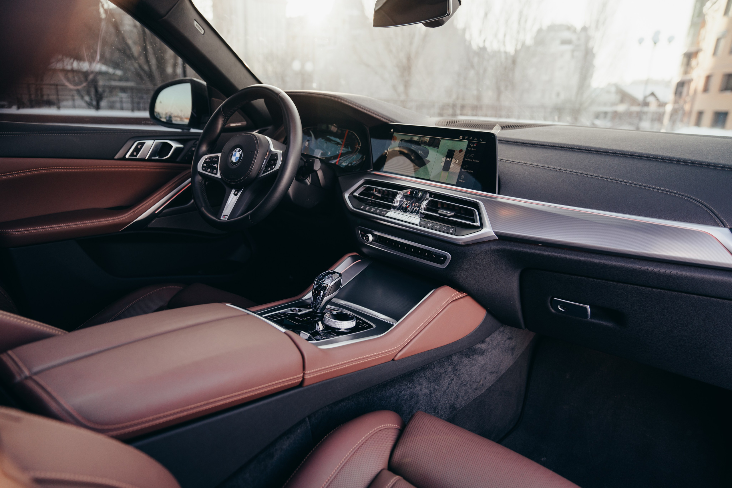 BMW X6 30d X-Drive. Идеальные портреты для соцсетей — Фотограф Ленар