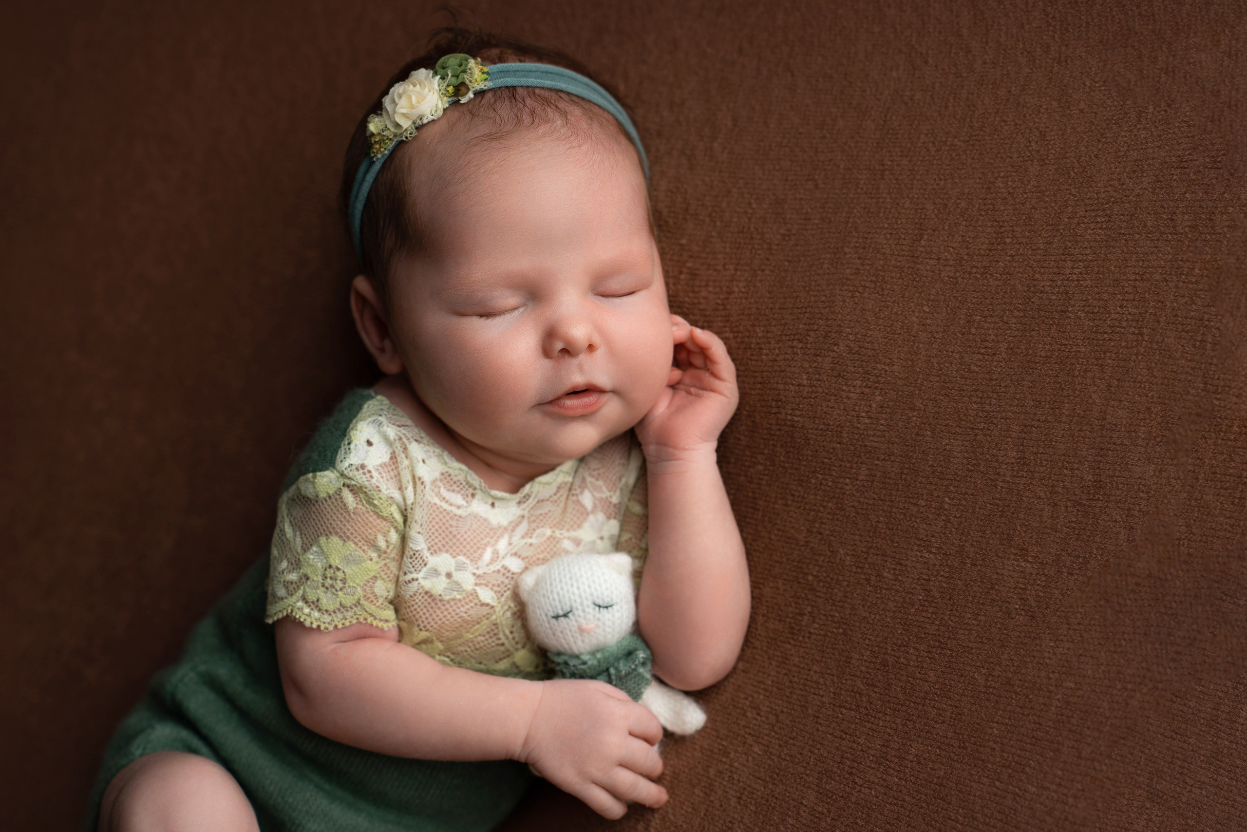 Ньюборн. Фотограф новорожденных Оренбург и свадебный фотограф Оренбург