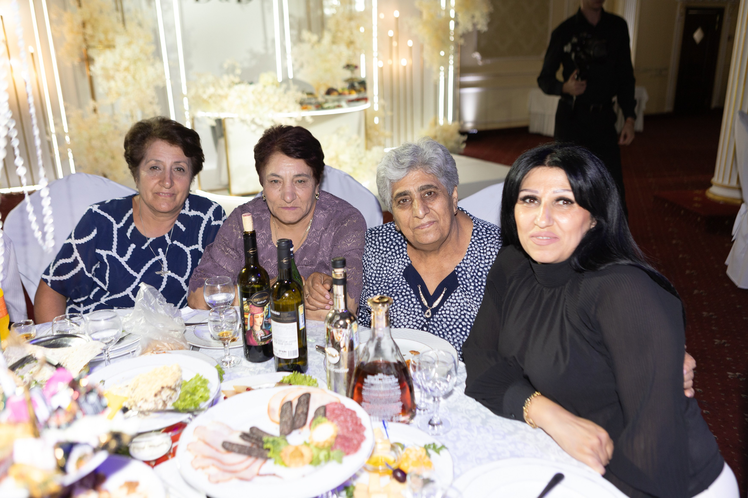 Свадебный фотограф Уфа — Руслан ГабдлисламовЖивые эмоции, красивые кадры, воспоминания на всю жизнь.Работаю по всей Республике Башкортоста. Свадебный фотограф Уфа Руслан Габдлисламов