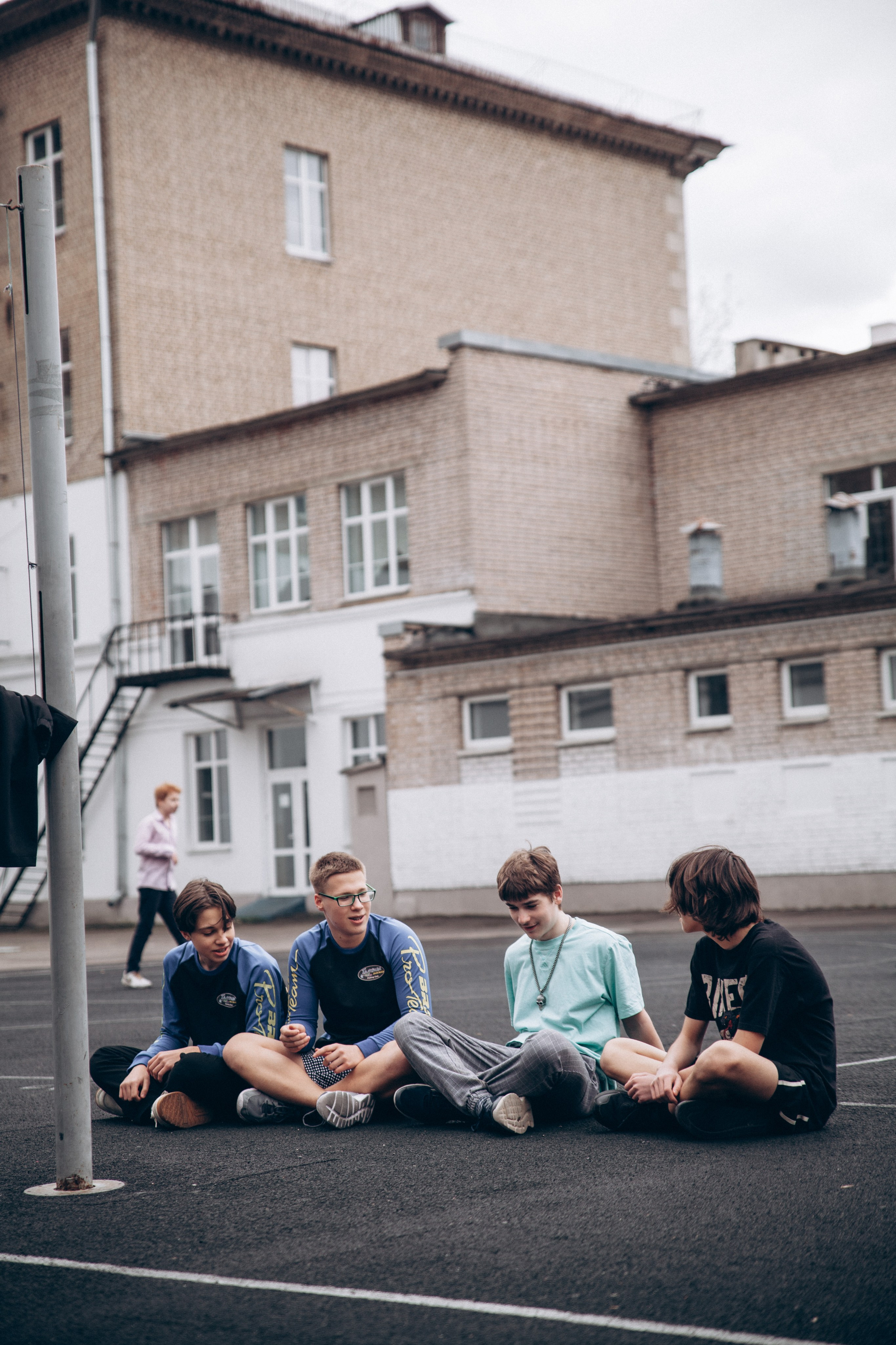 Школьные фотографии могут быть такими. Репортажный и детский фотограф в Минске