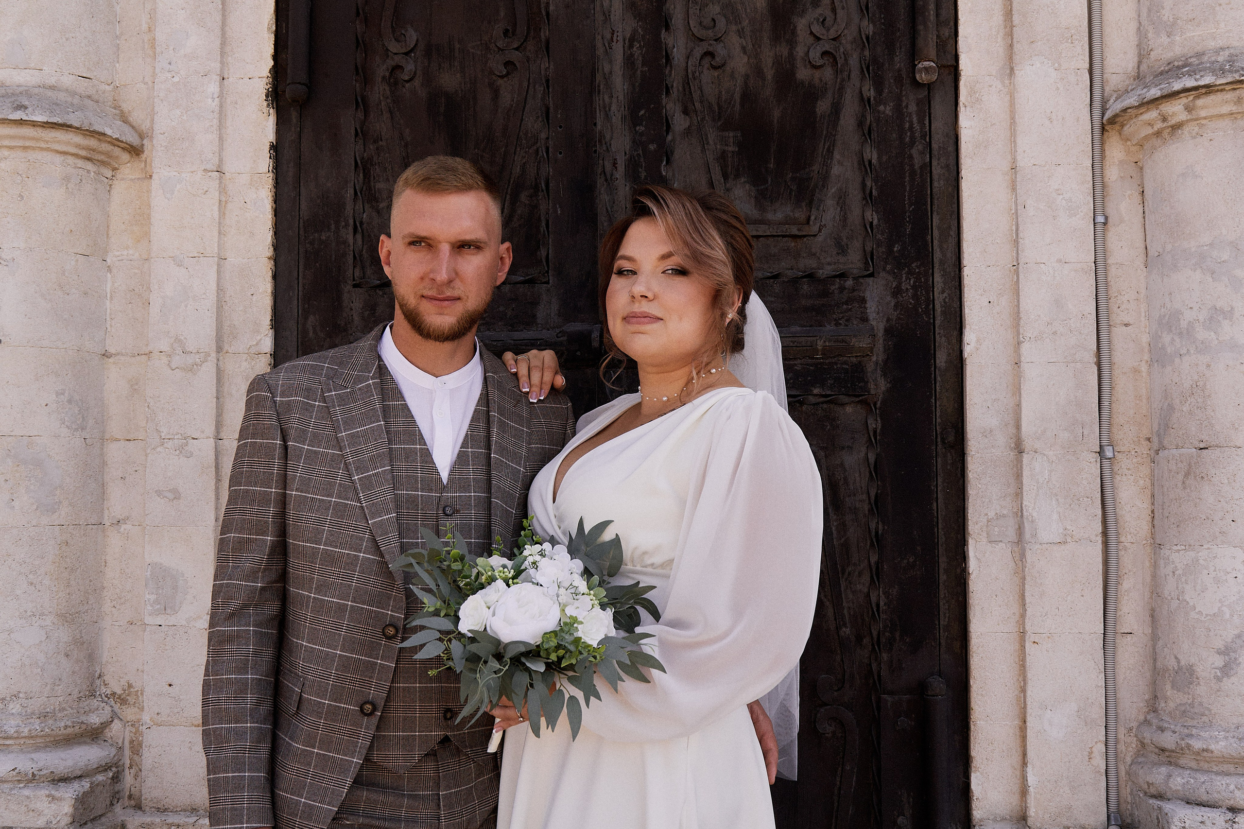 Алевтина и Дмитрий. Владимирский храм. Фотограф лавстори Москва/МО Приятелева Ангелина