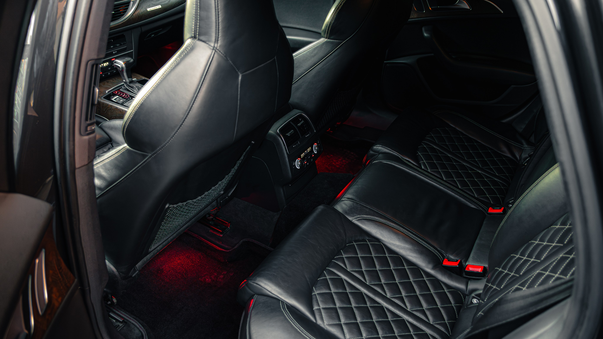 Audi a6. Valya Fleks