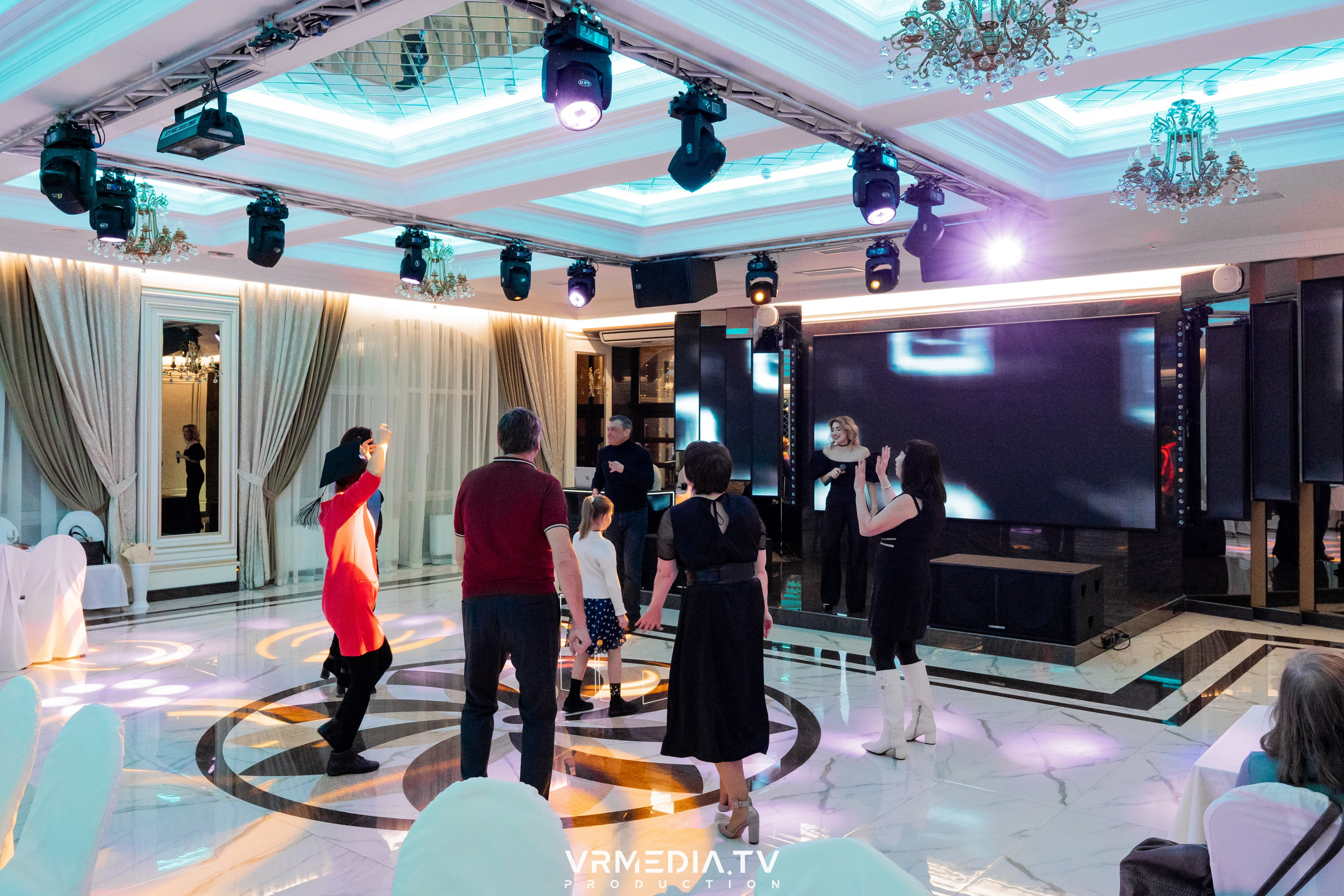 Выходные в ресторане «Лазурный берег»