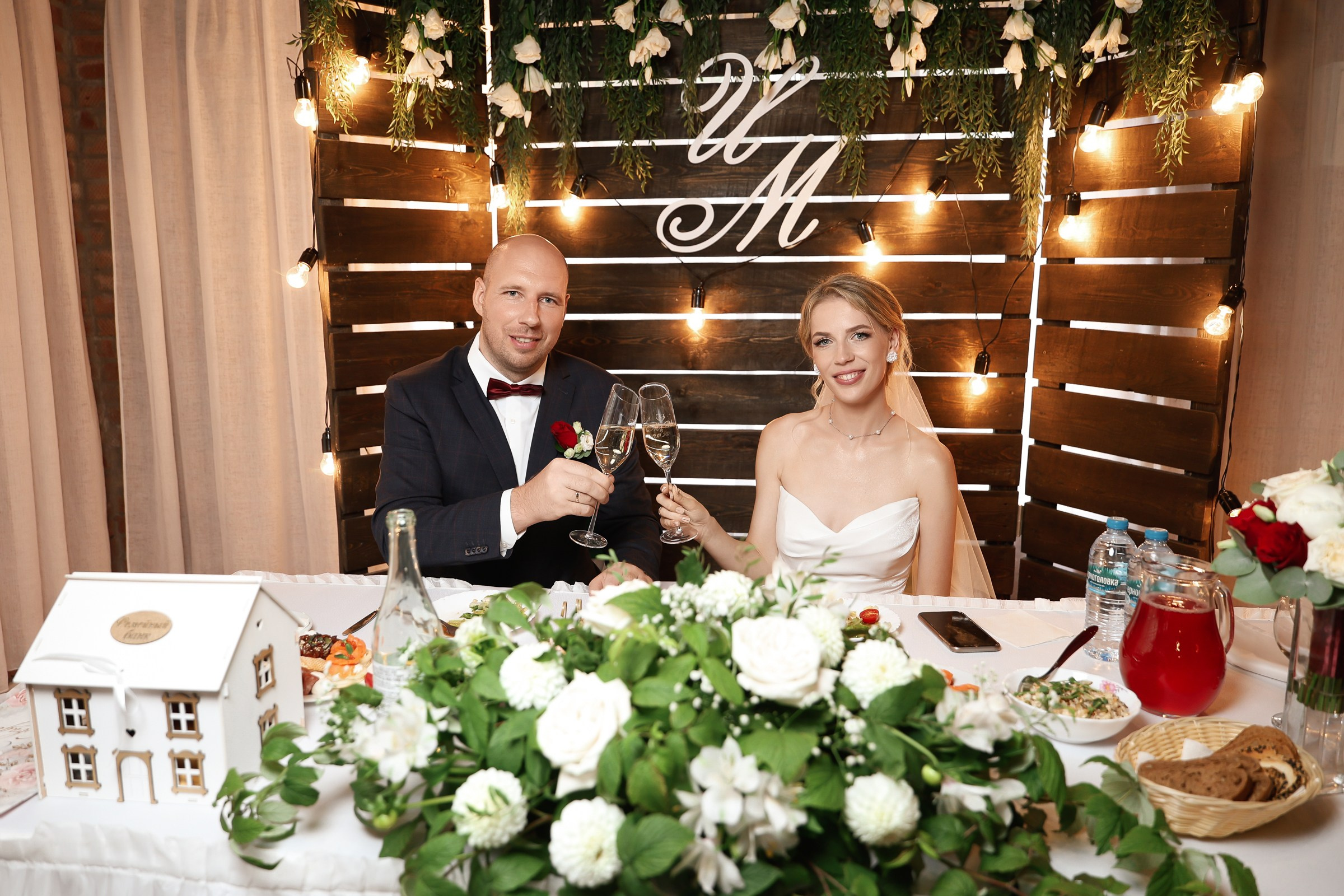 Михаил и Ирина. 2024. Свадебный фотограф Великий Новгород Станислав Кособудский