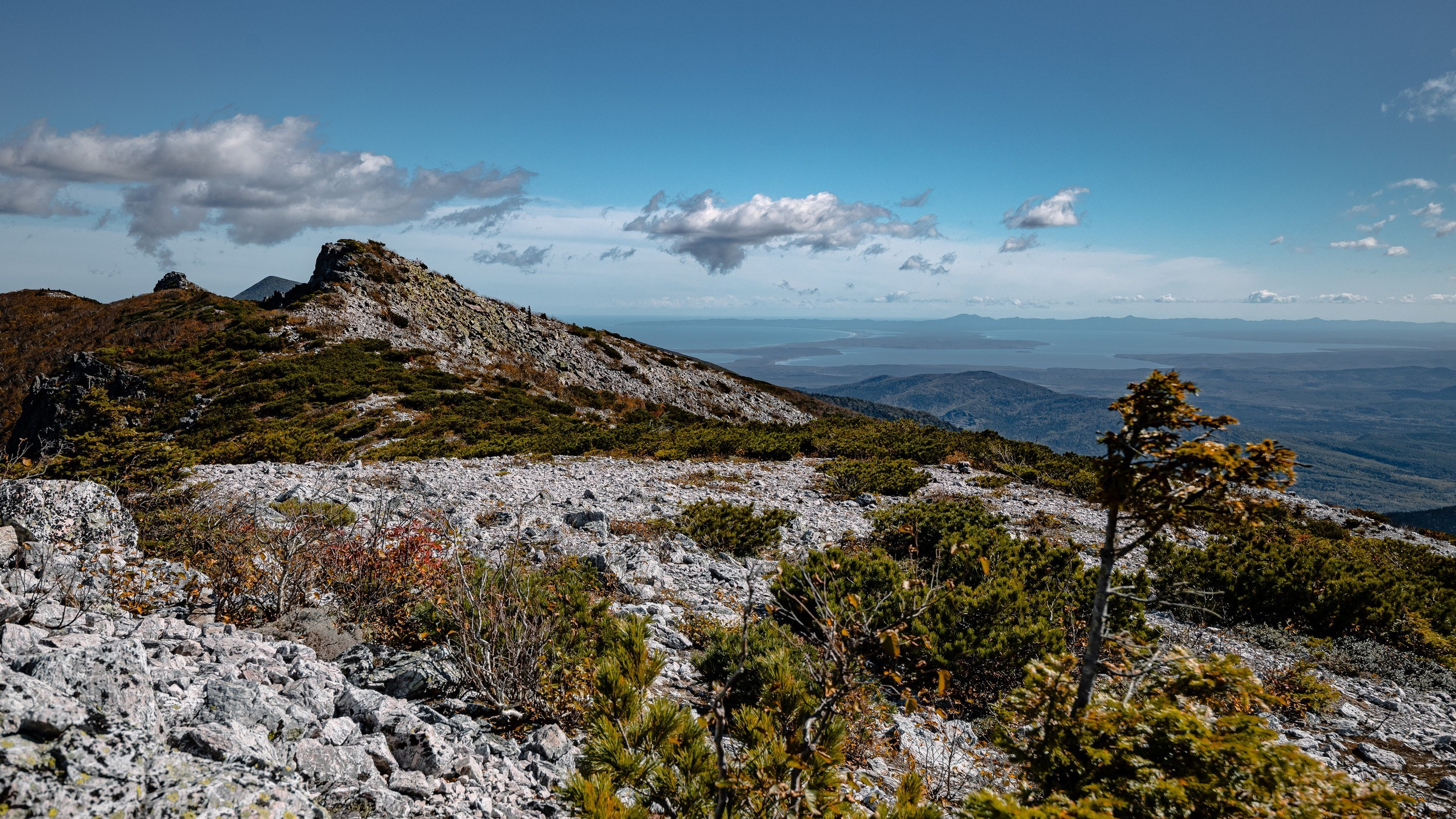 Путешествия (Пейзажи, уличная фотография и др.). Фотограф. г. Южно-Сахалинск. Олег Толстов