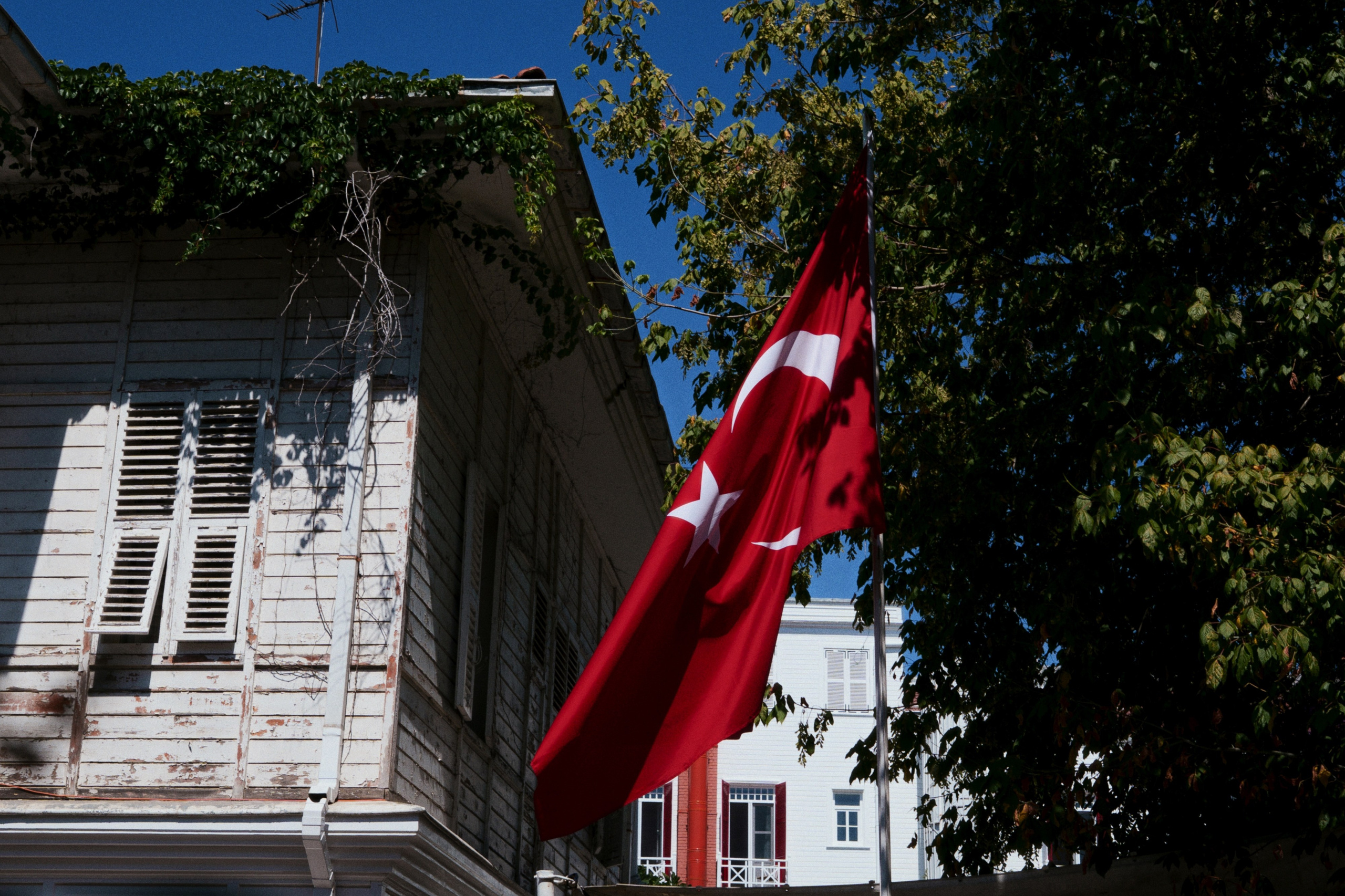 Büyükada х Heybeliada, Istanbul / Türkey SS25. Фотограф Юрин Евгений