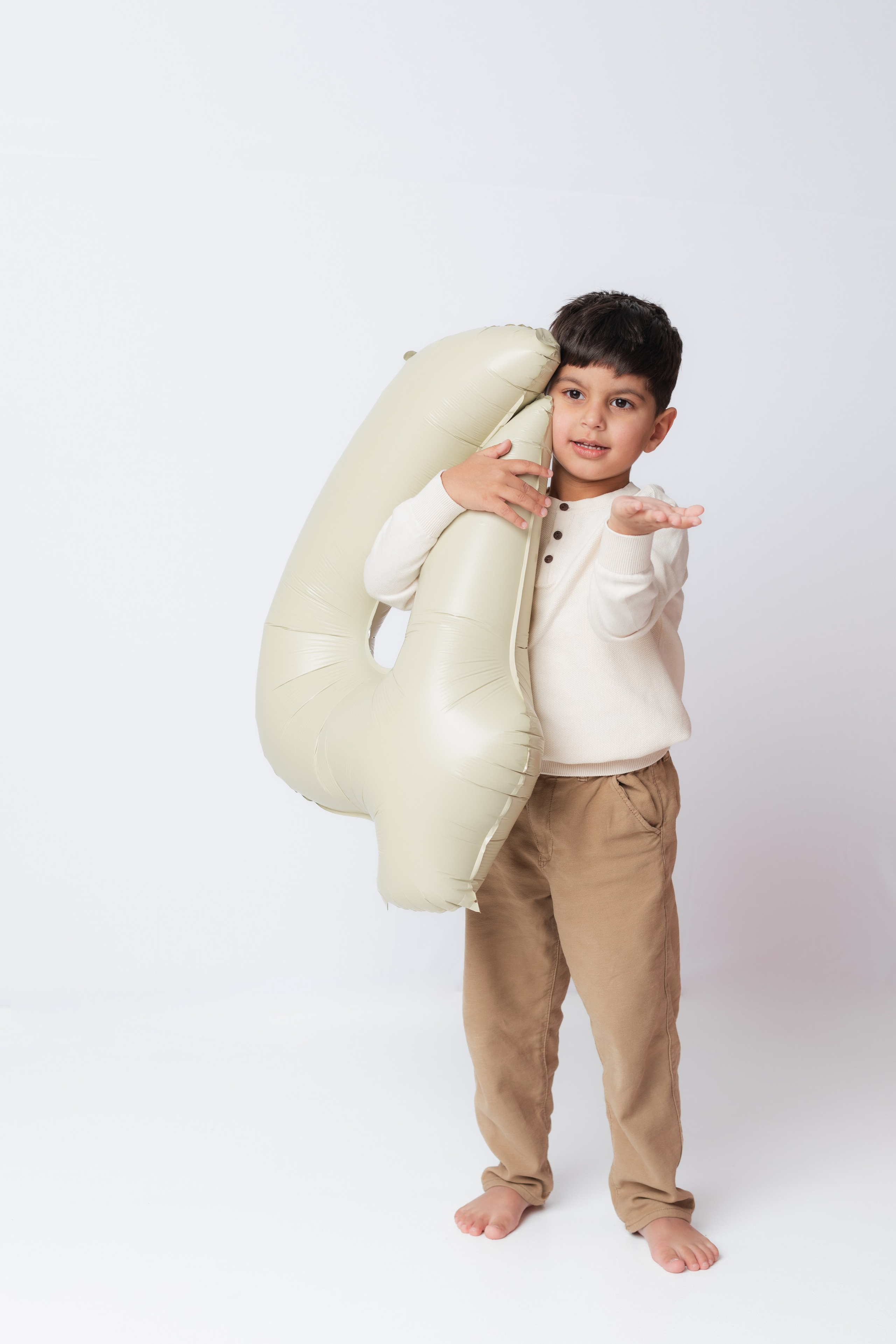 Минимализм. Фотограф новорождённых Псков