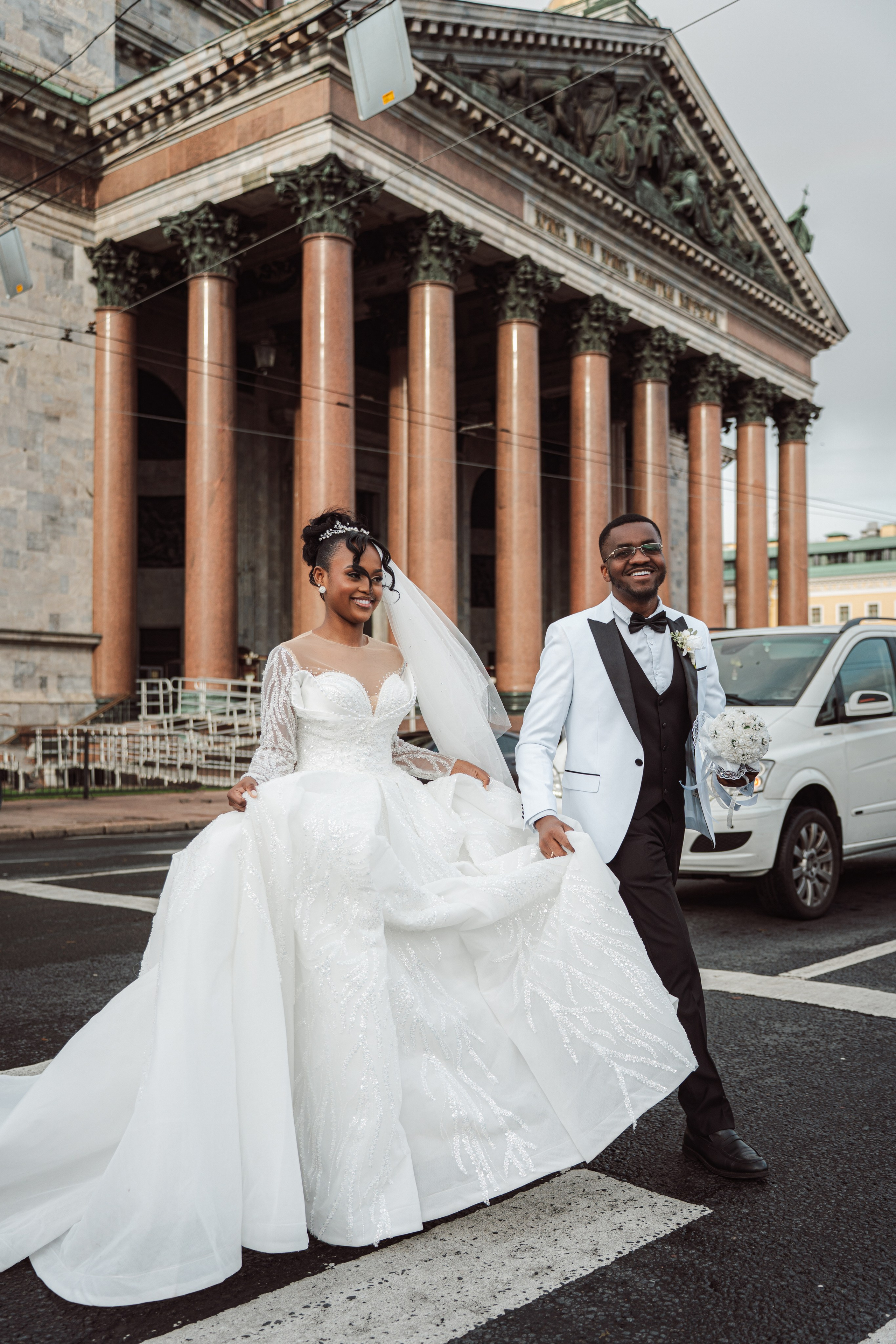 Joa & Gabriella. Photographer based in moscow Peter Tchana