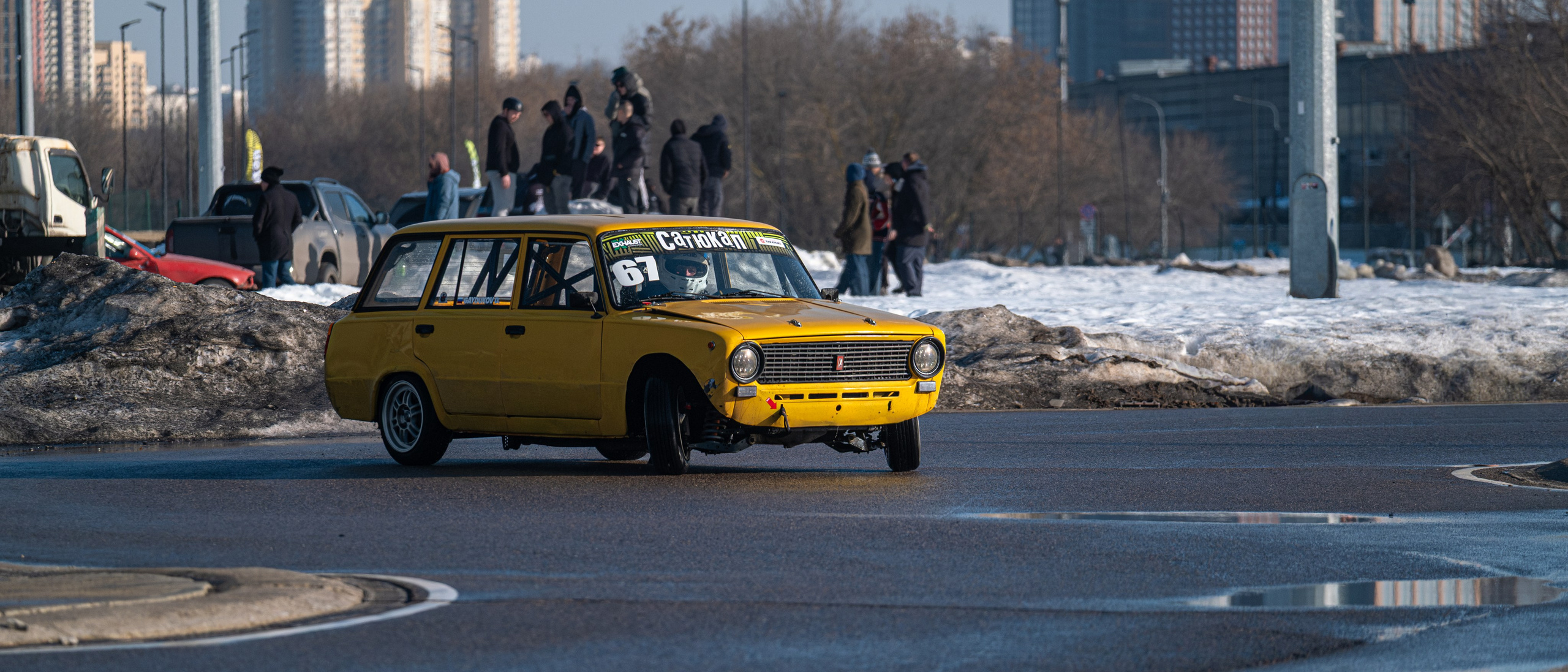 Спортивная автомобильная съемка. Malenkyia