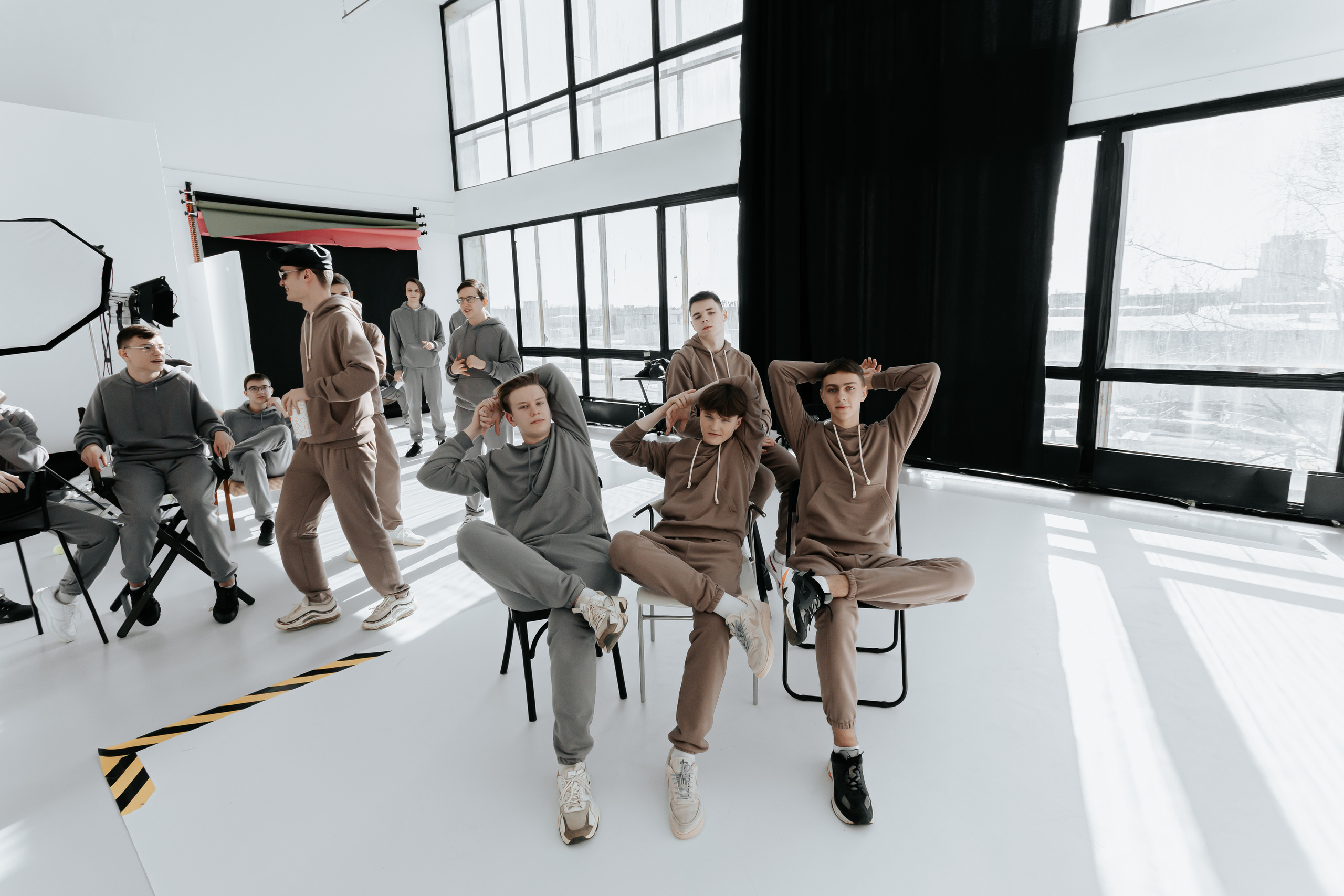 Фотосессия выпускного класса в студии. Свадебный фотограф в Витебске Дмитрий Кувшинов