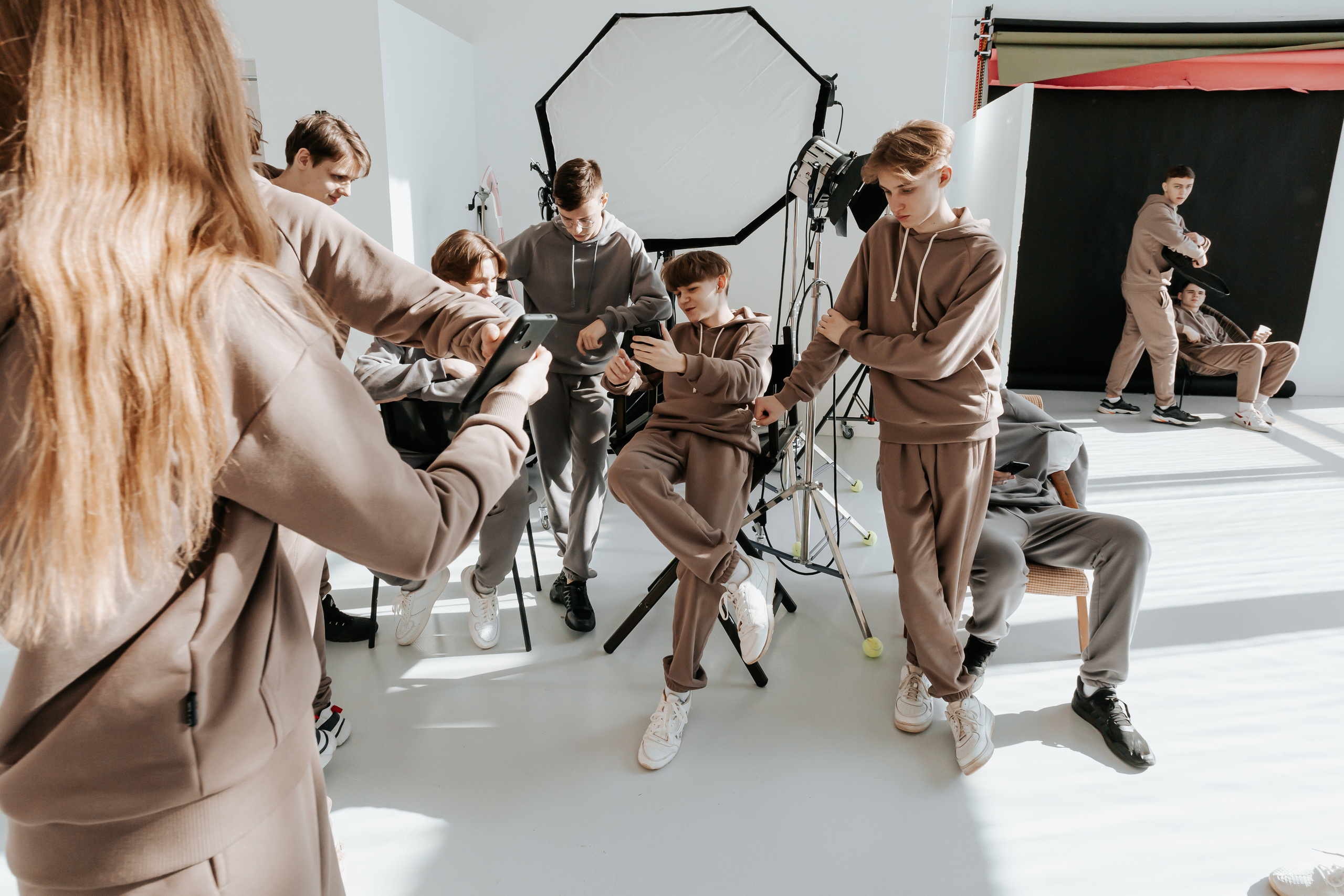 Фотосессия выпускного класса в студии. Свадебный фотограф в Витебске Дмитрий Кувшинов