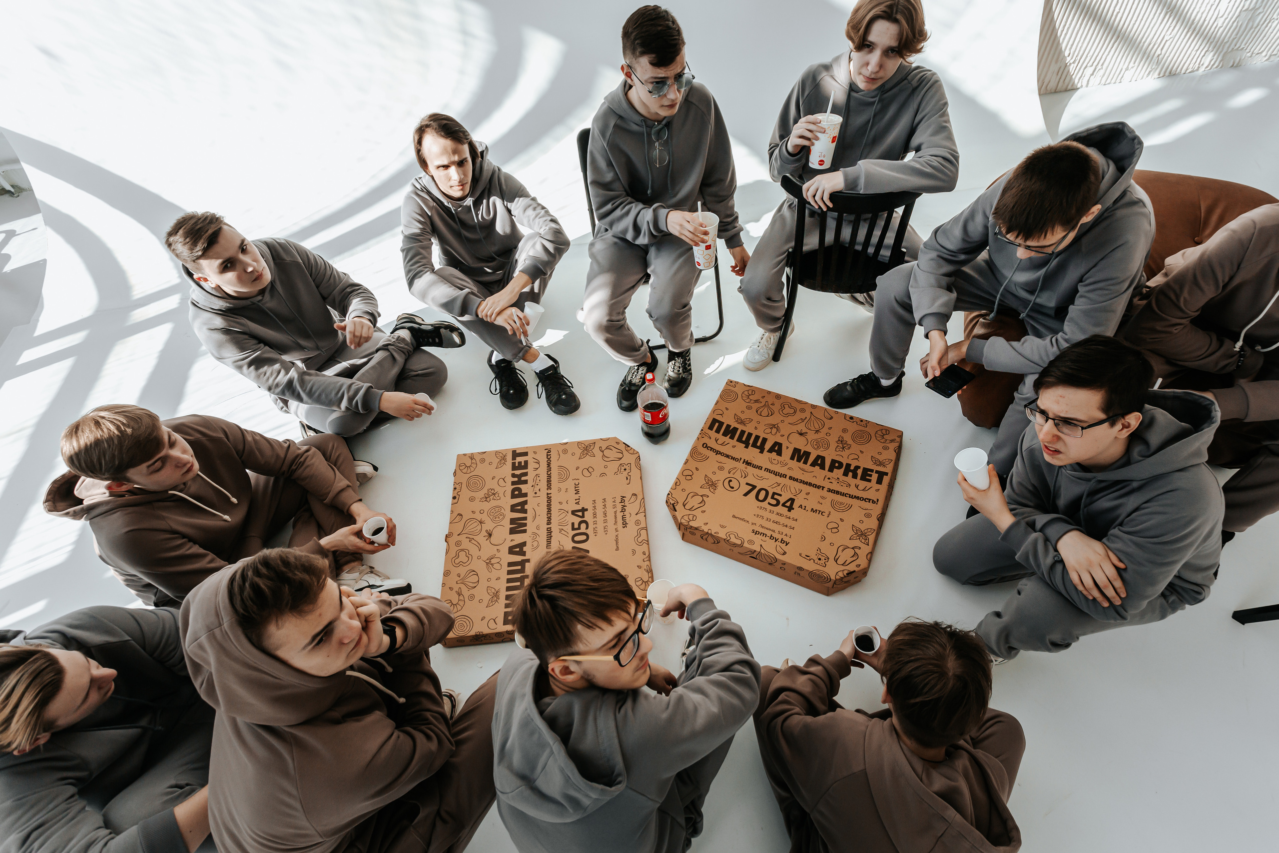 Фотосессия выпускного класса в студии. Свадебный фотограф в Витебске Дмитрий Кувшинов