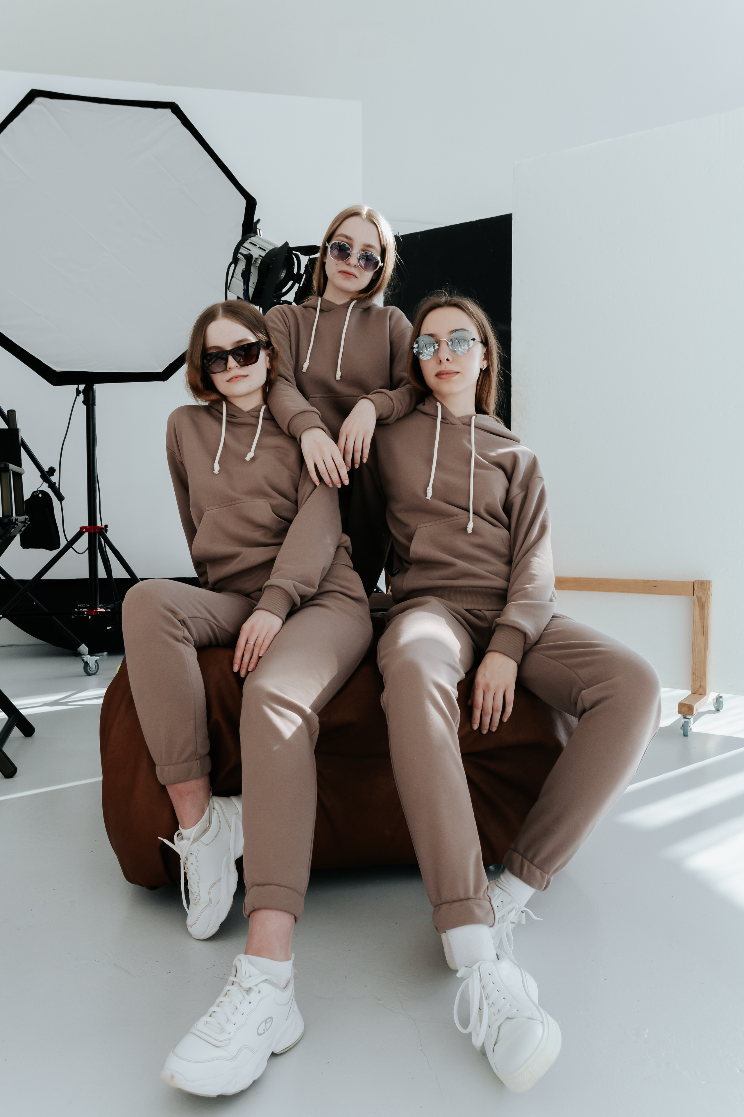 Фотосессия выпускного класса в студии. Свадебный фотограф в Витебске Дмитрий Кувшинов