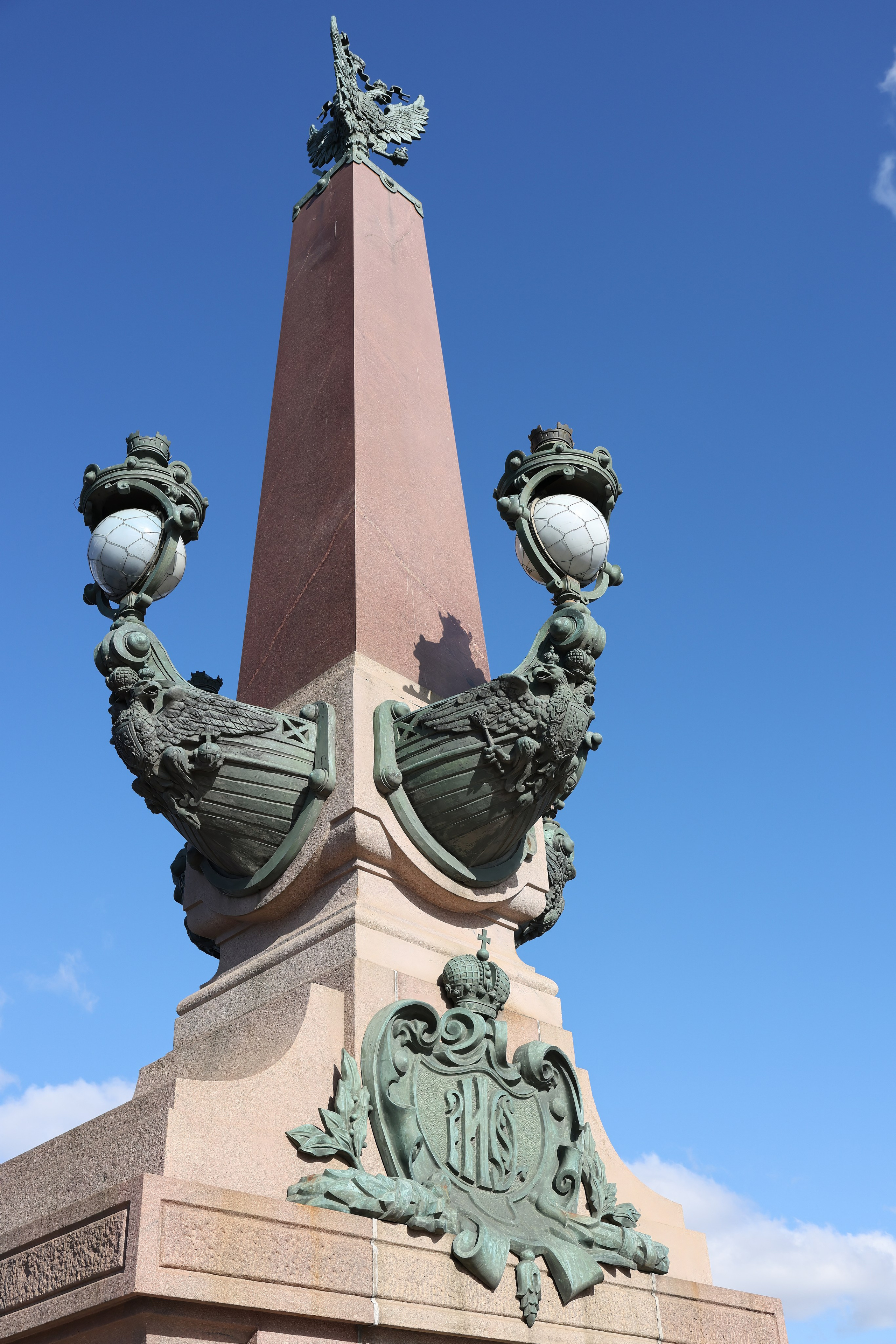 Это Питер, детка. Добро пожаловать в студию «Цифровой скульптор»  где искусство встречается с технологиями!