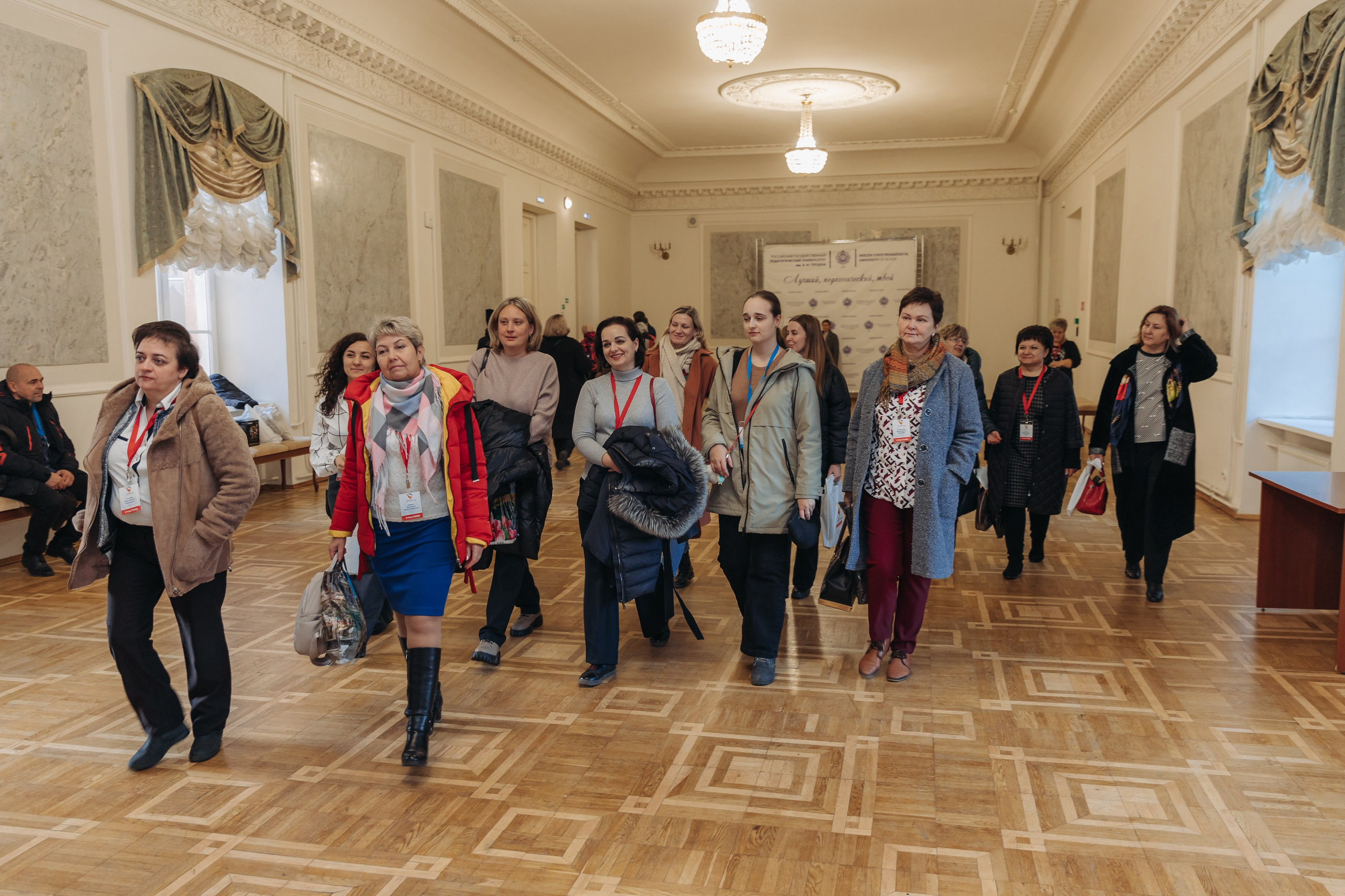 Всероссийская Олимпиада Мой первый учитель. Галерея ПрофАС