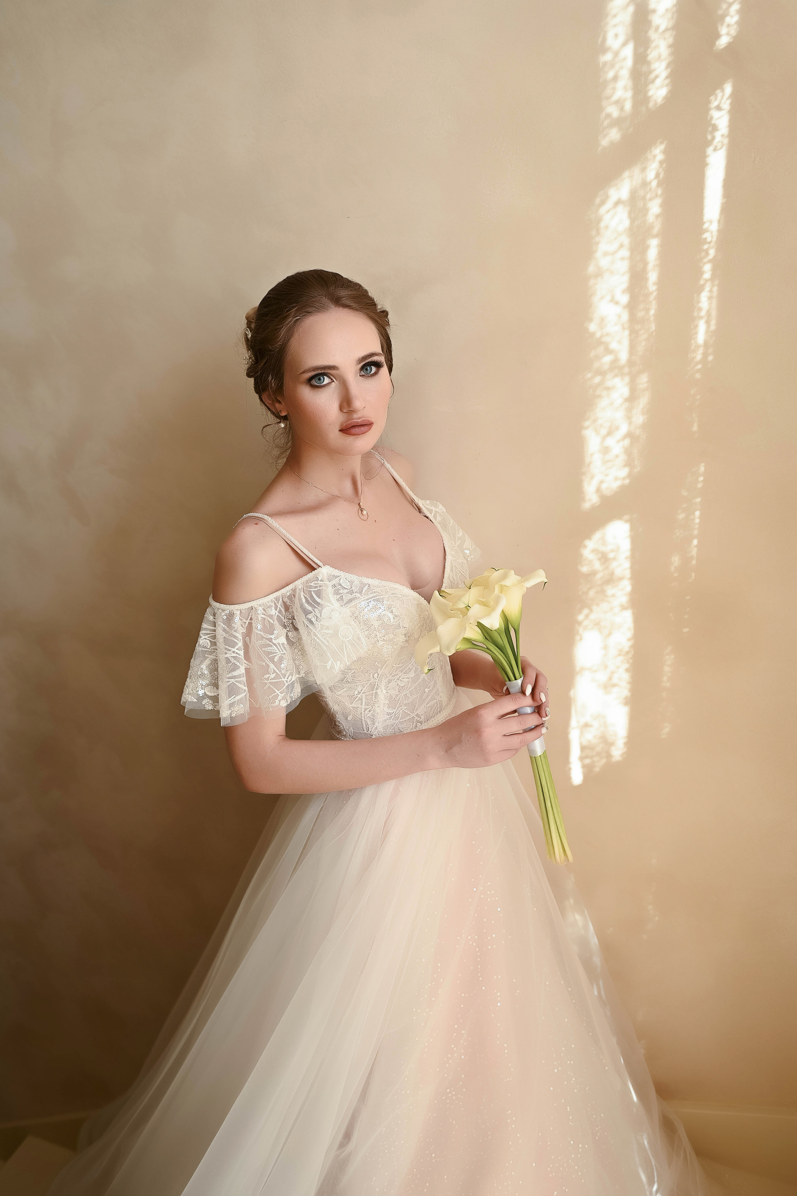 7.10.2022. Фотограф в Туле|Москве. Контент-съёмка, женские портреты, репортажные и съёмки для брендов