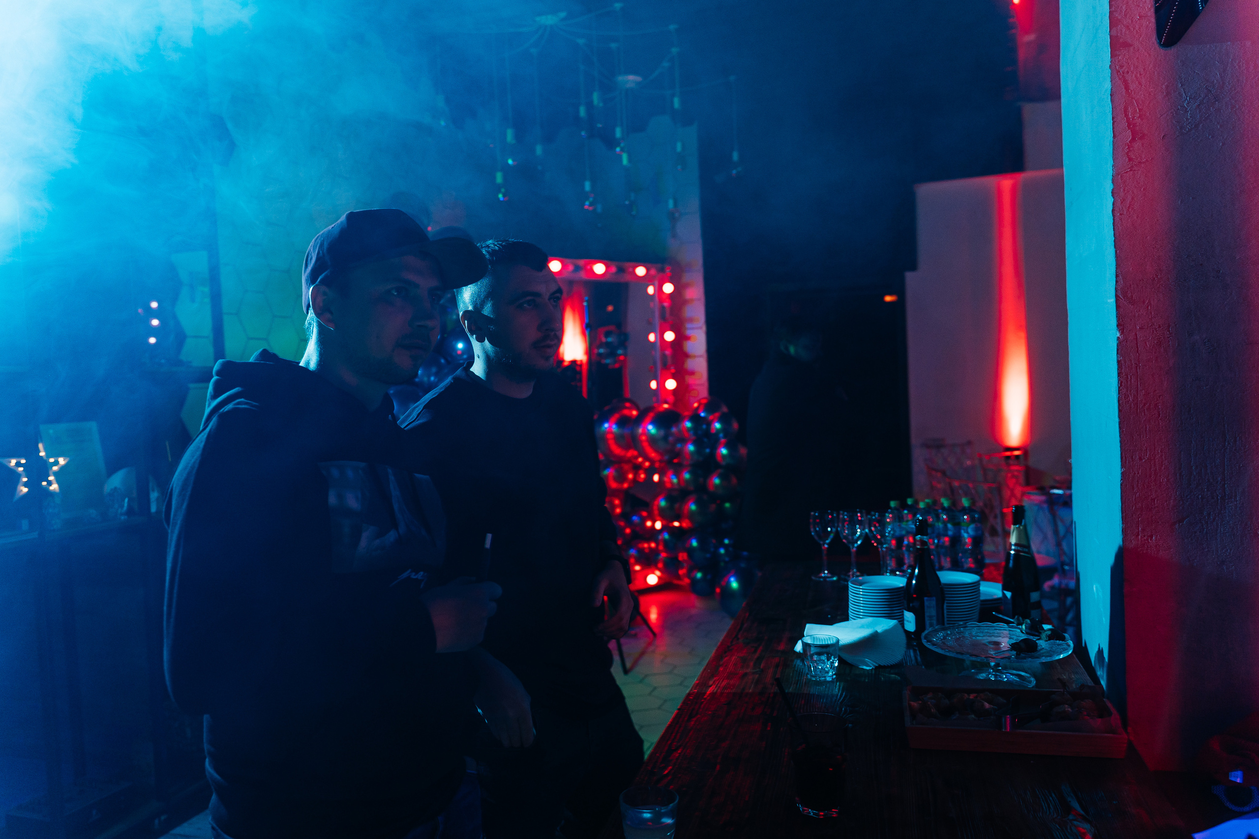 Destination Wedding Photography in Kotor by a Professional Photographer. Photographer in Montenegro | Фотограф в Черногории