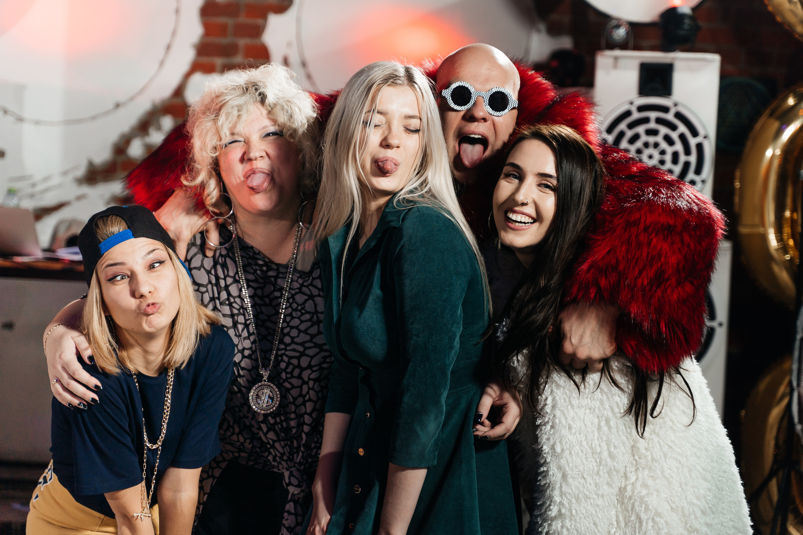 Destination Wedding Photography in Kotor by a Professional Photographer. Photographer in Montenegro | Фотограф в Черногории