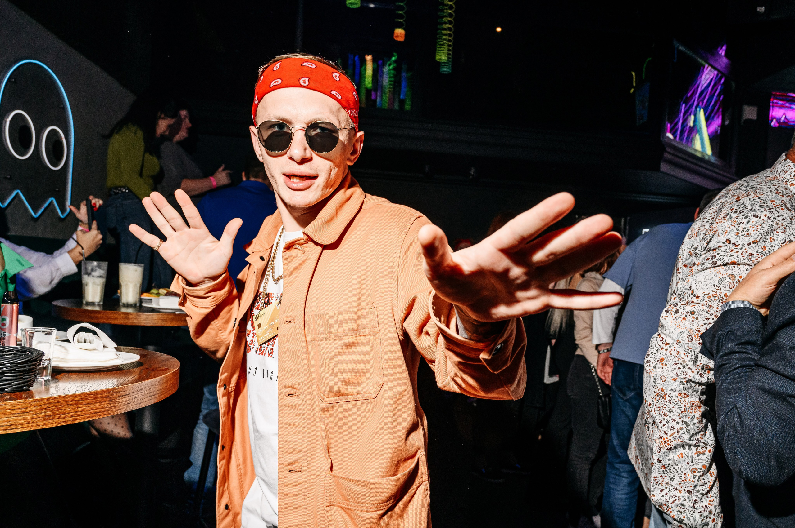 Сергей Жуков. Открытие бара «Руки вверх». Фотограф Владивосток. Игорь Кирсанов