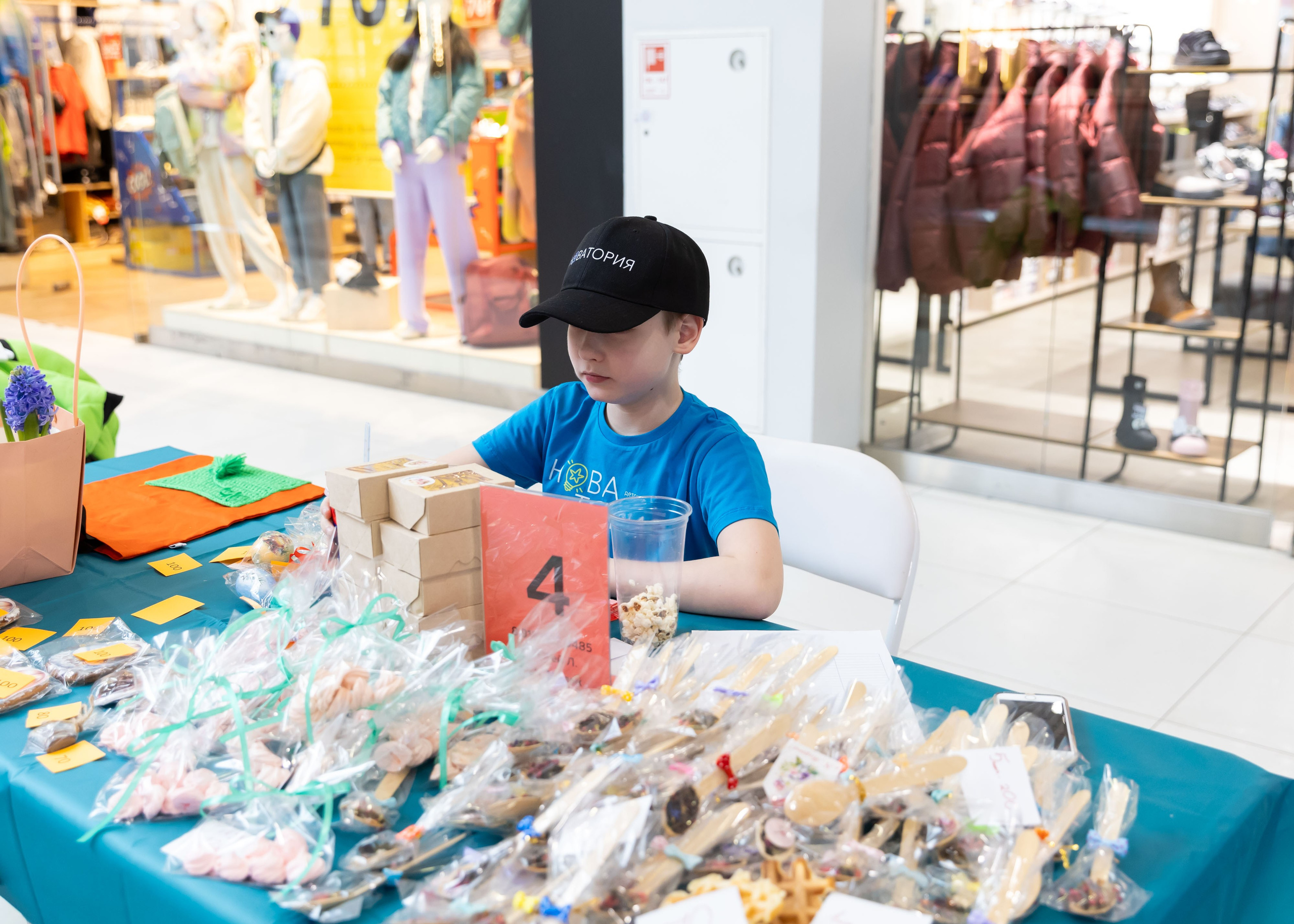 01.03.2025 Ярмарка Новатория. ФОТОГРАФ ВИНОГРАДОВА ДАРЬЯ