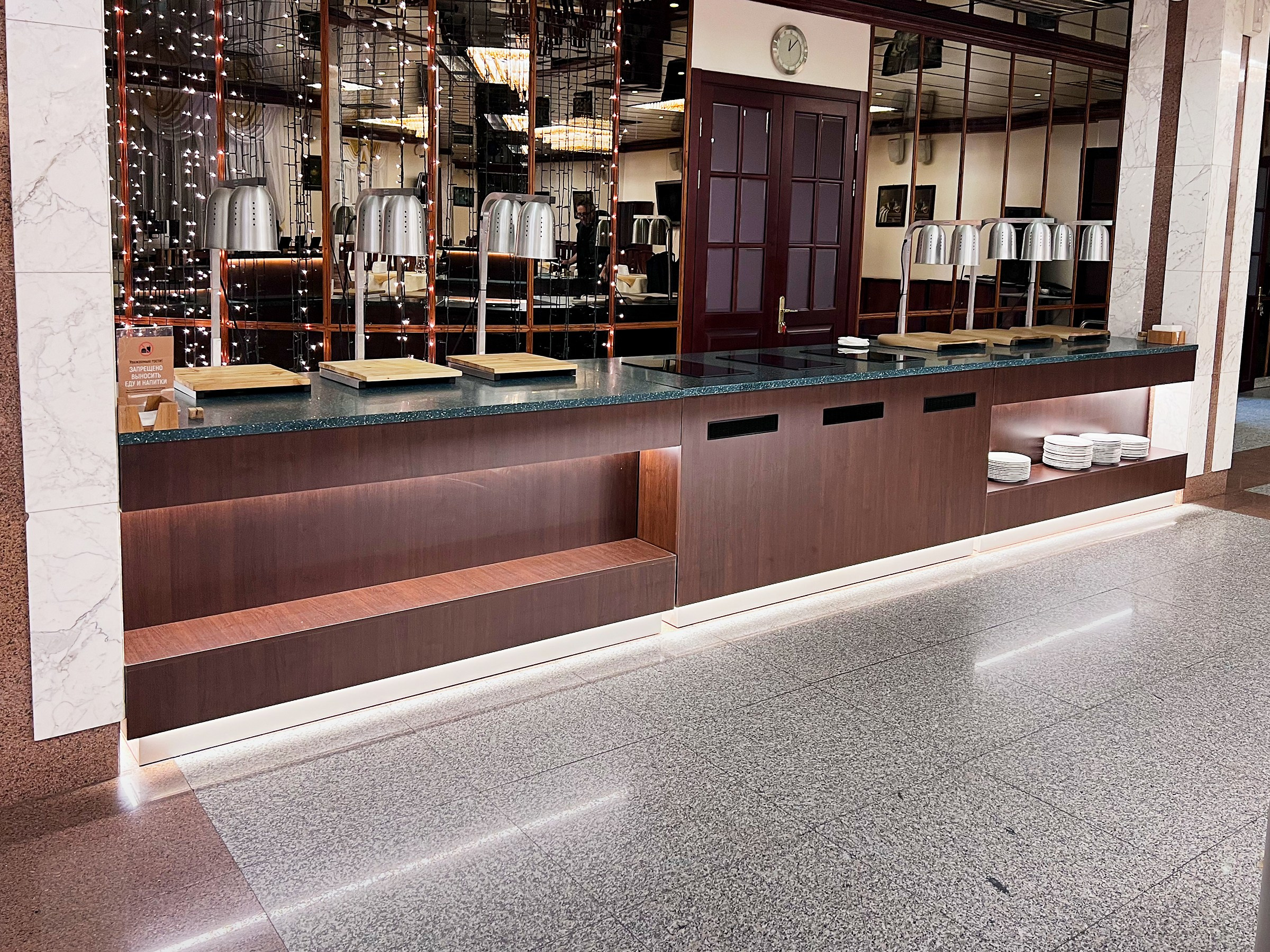 Шведская линия раздачи от производителя. Мебель для бизнеса: Блог о торговом оборудовании на заказ в Москве