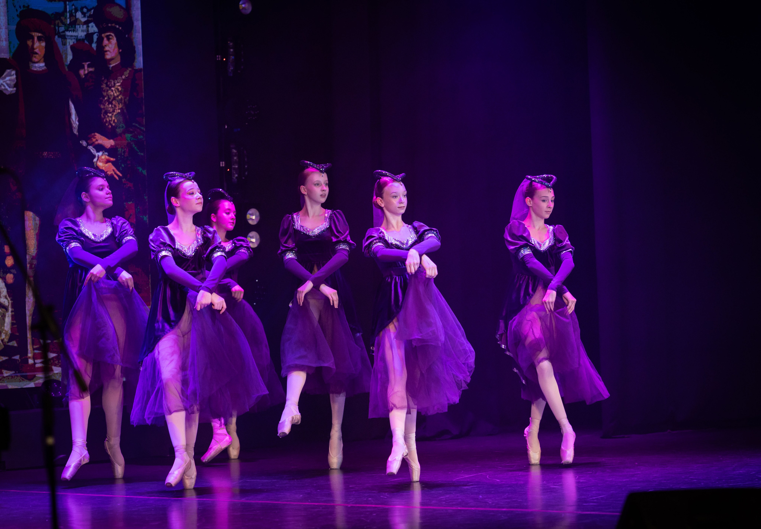 Дк Воровского отчетный концерт. Семейный и детский фотограф Анна Петракова