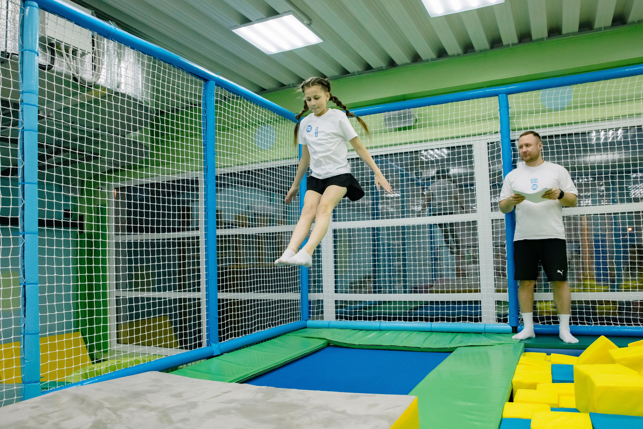 Соревнования по гимнастике в Gymkids Звенигород. Профессиональный фотограф в Москве | Заказать фотосессию и съемку