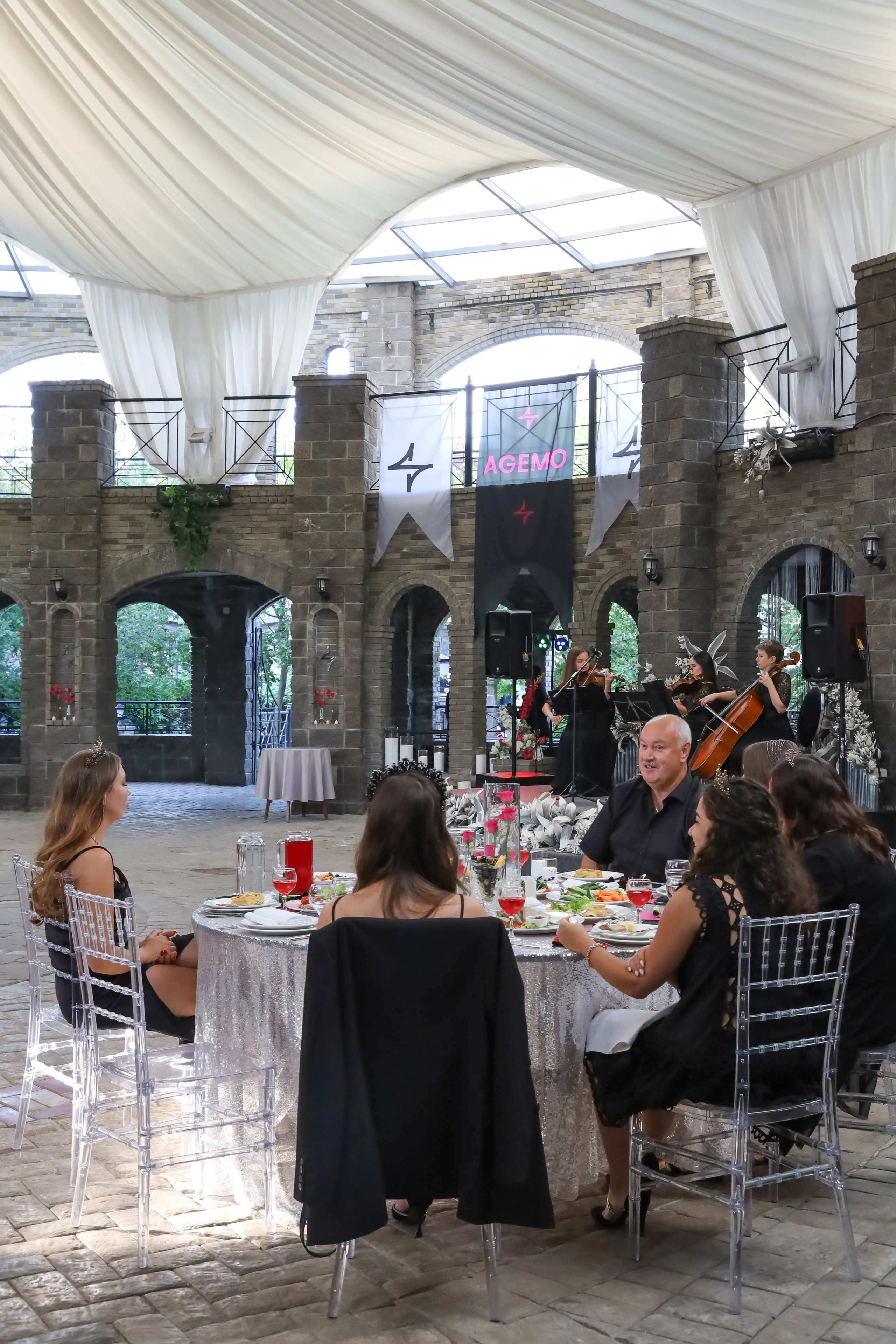 ВЕЧЕРИНКА АКАДЕМИИ AGEMO. Фотограф мероприятий Ирина Каширина