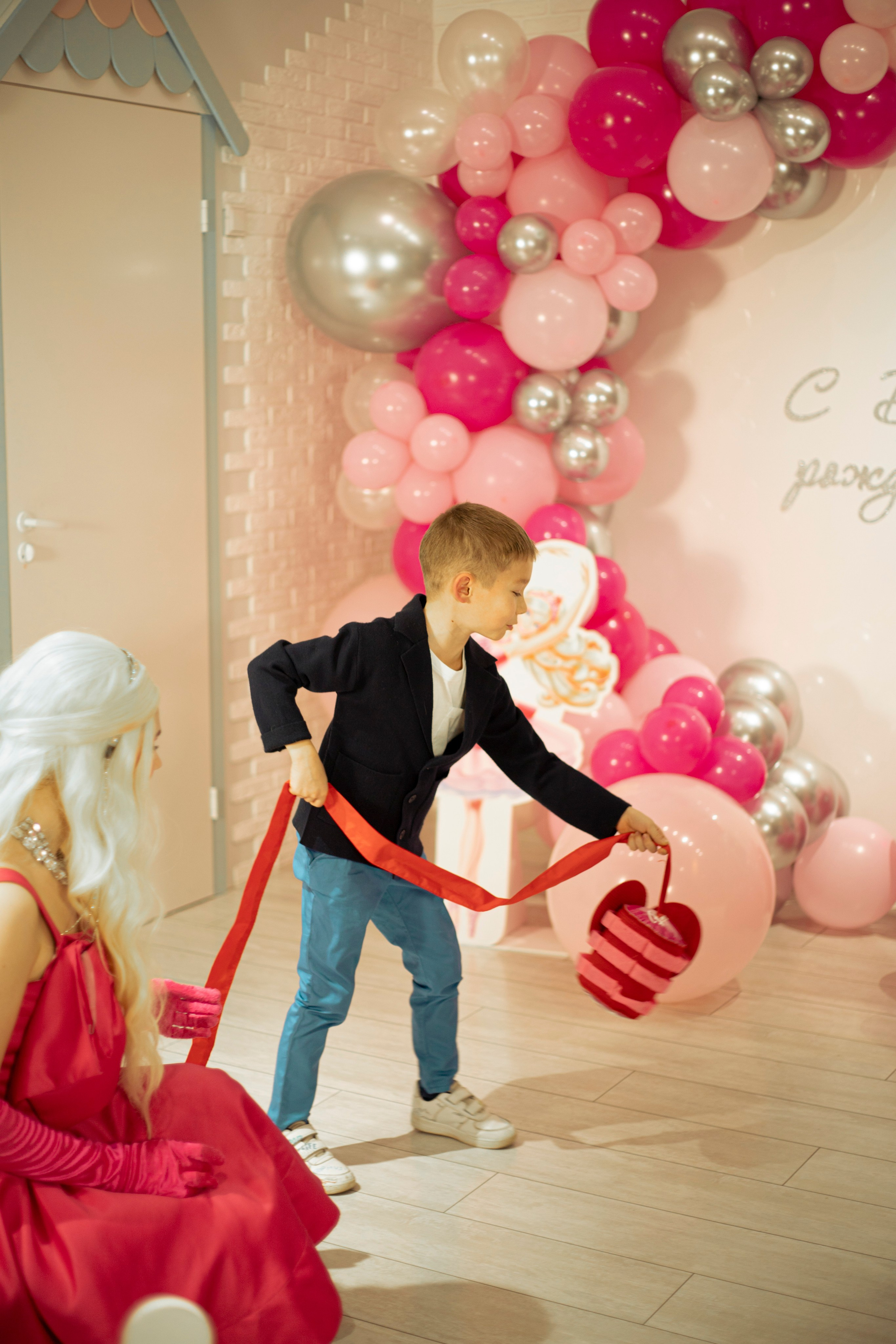 Репортаж: ДР в Барбиленде