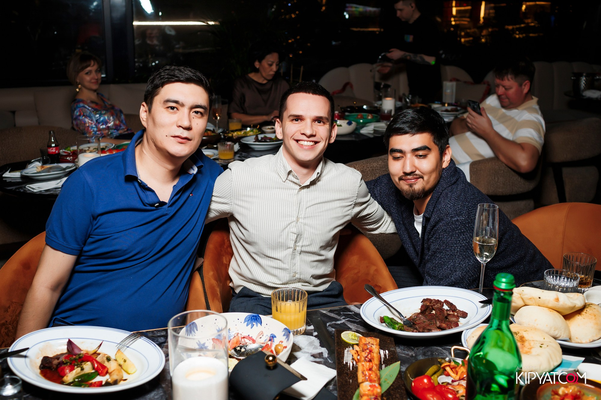 MONGOL BAR MIRAS. КИПЯТКОМ АЛМАТЫ! Фотосъемка мероприятий в Алматы