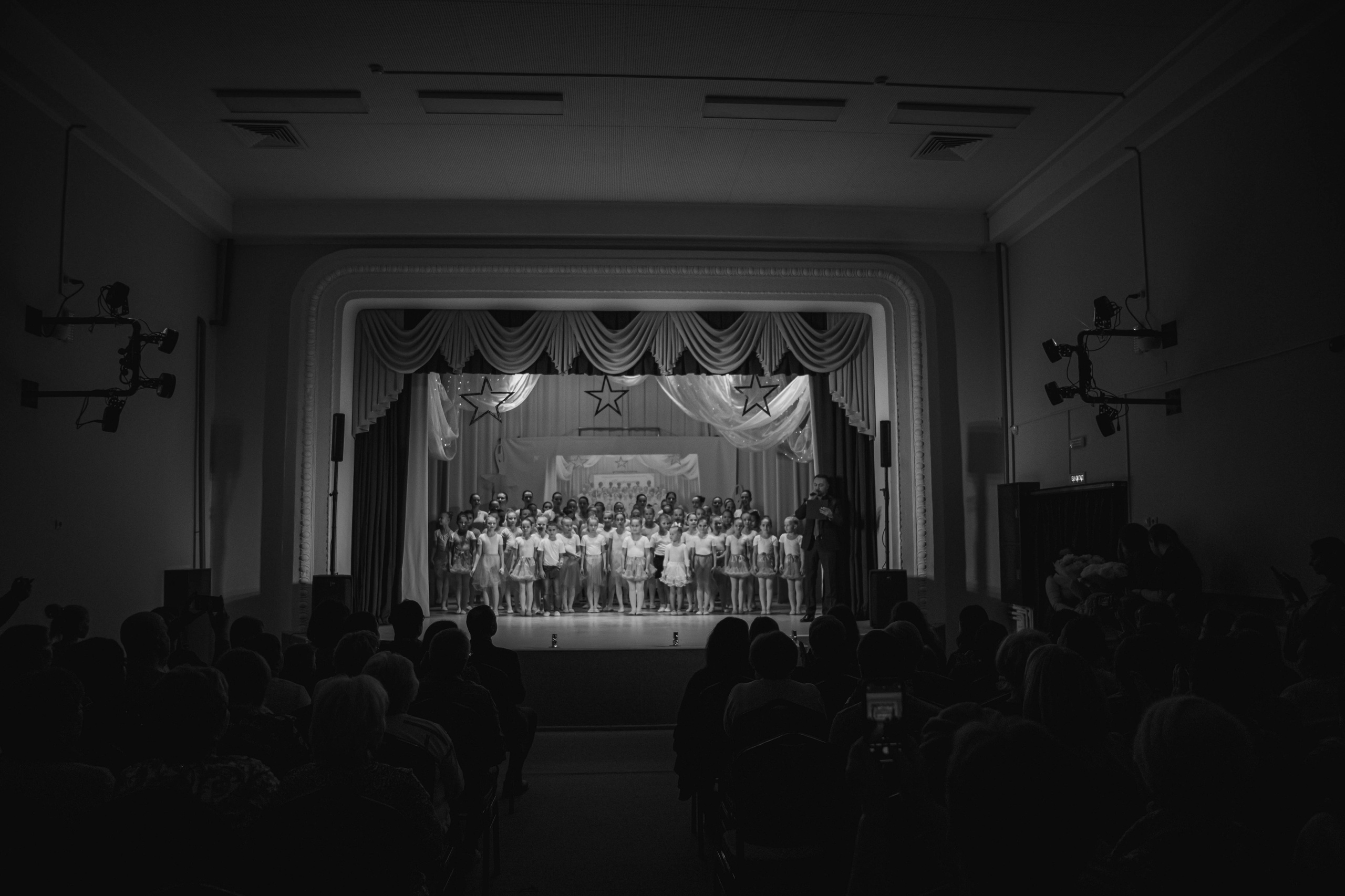 «Конфетти» Юбилейный концерт «Твори Добро». Фотограф Дарья Маташкова