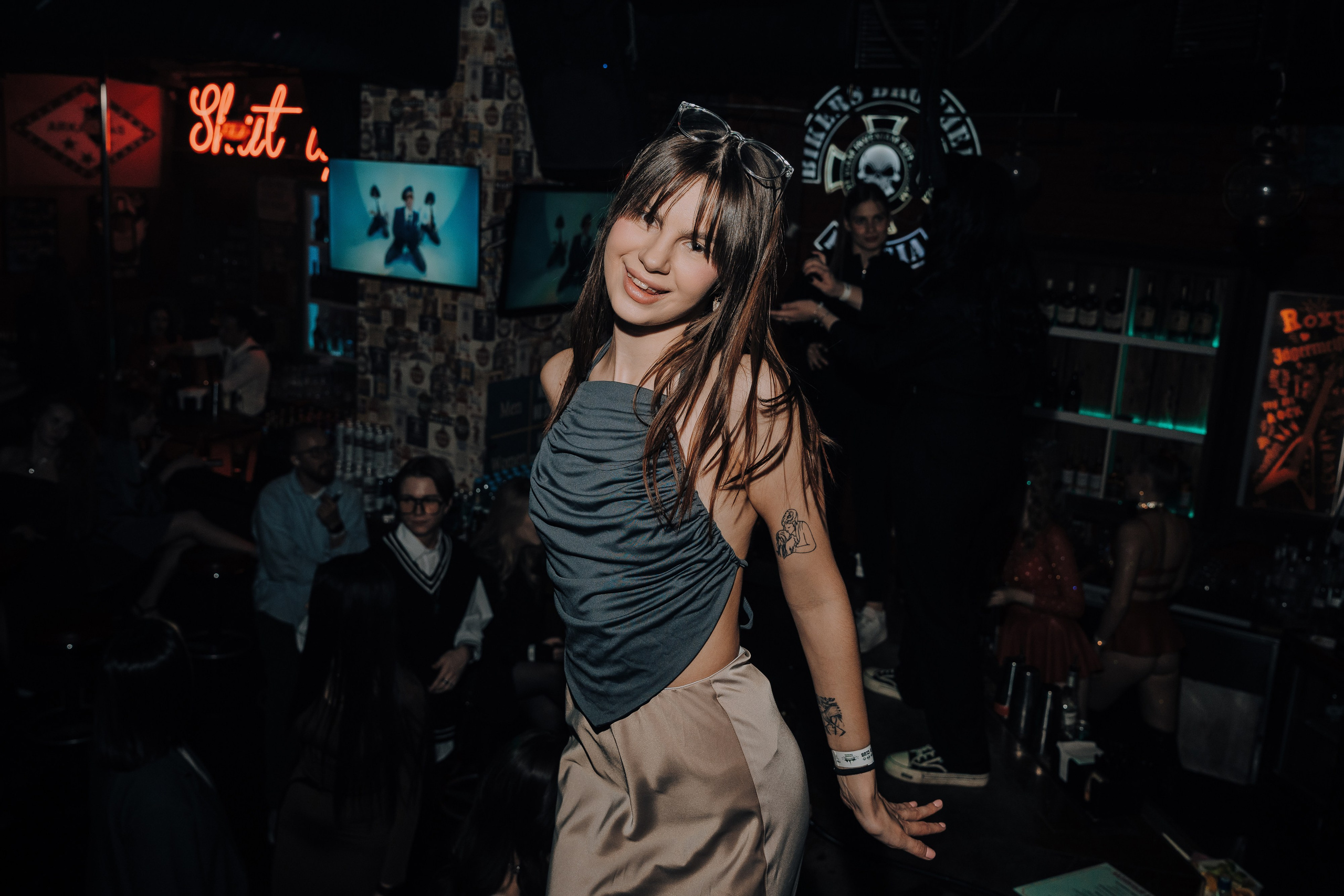 20 ЛЕТ МЕГАПОЛИС ЧЕЛЯБИНСК ХЕДЛАЙНЕР ЕЛКА. Репортажный фотограф Зуев Роман г. Челябинск