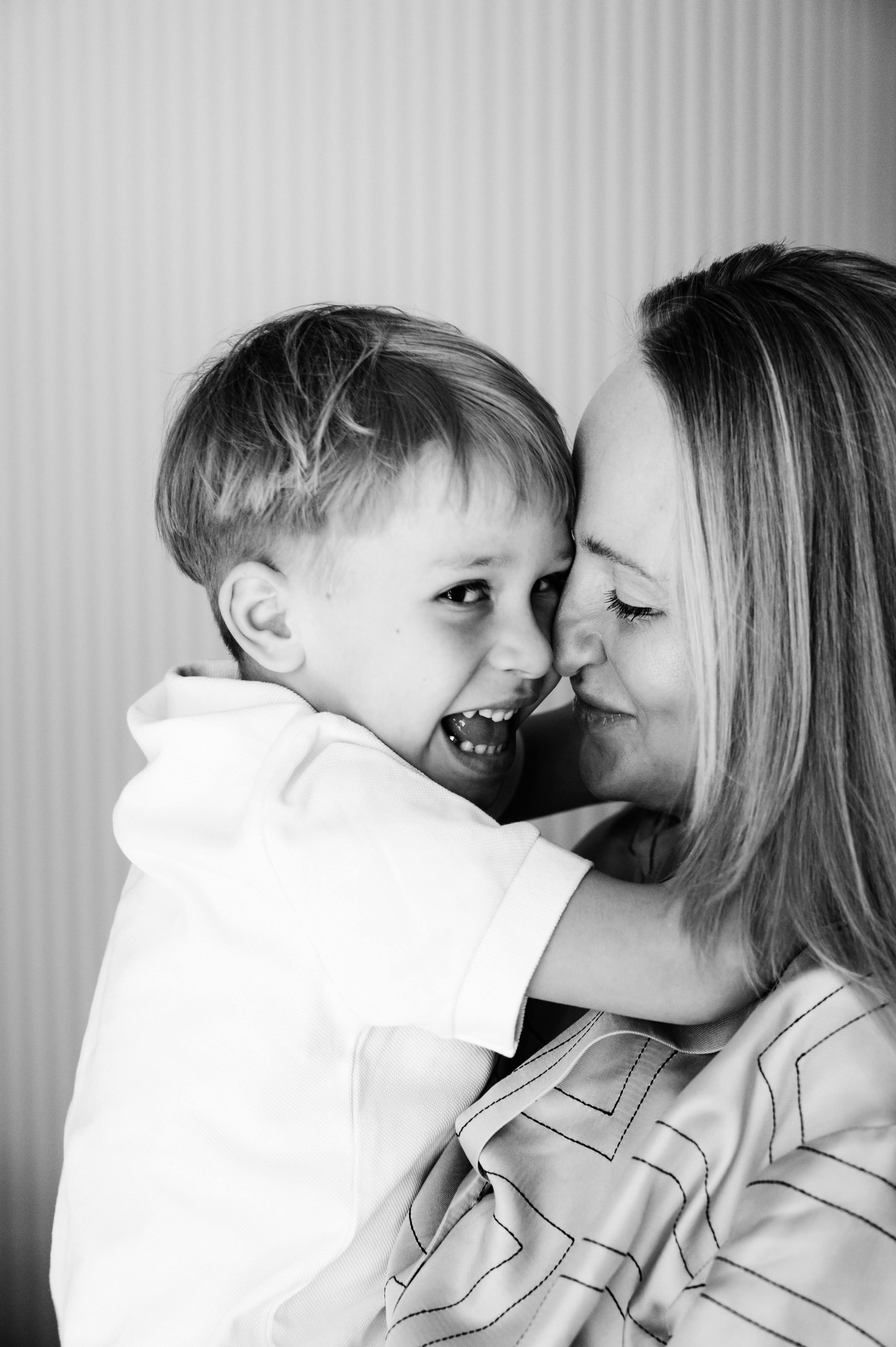 Елена. Профессиональный фотограф беременности в СПБ. Стильные фотосессии беременности в стиле минимализм и классическая фотография