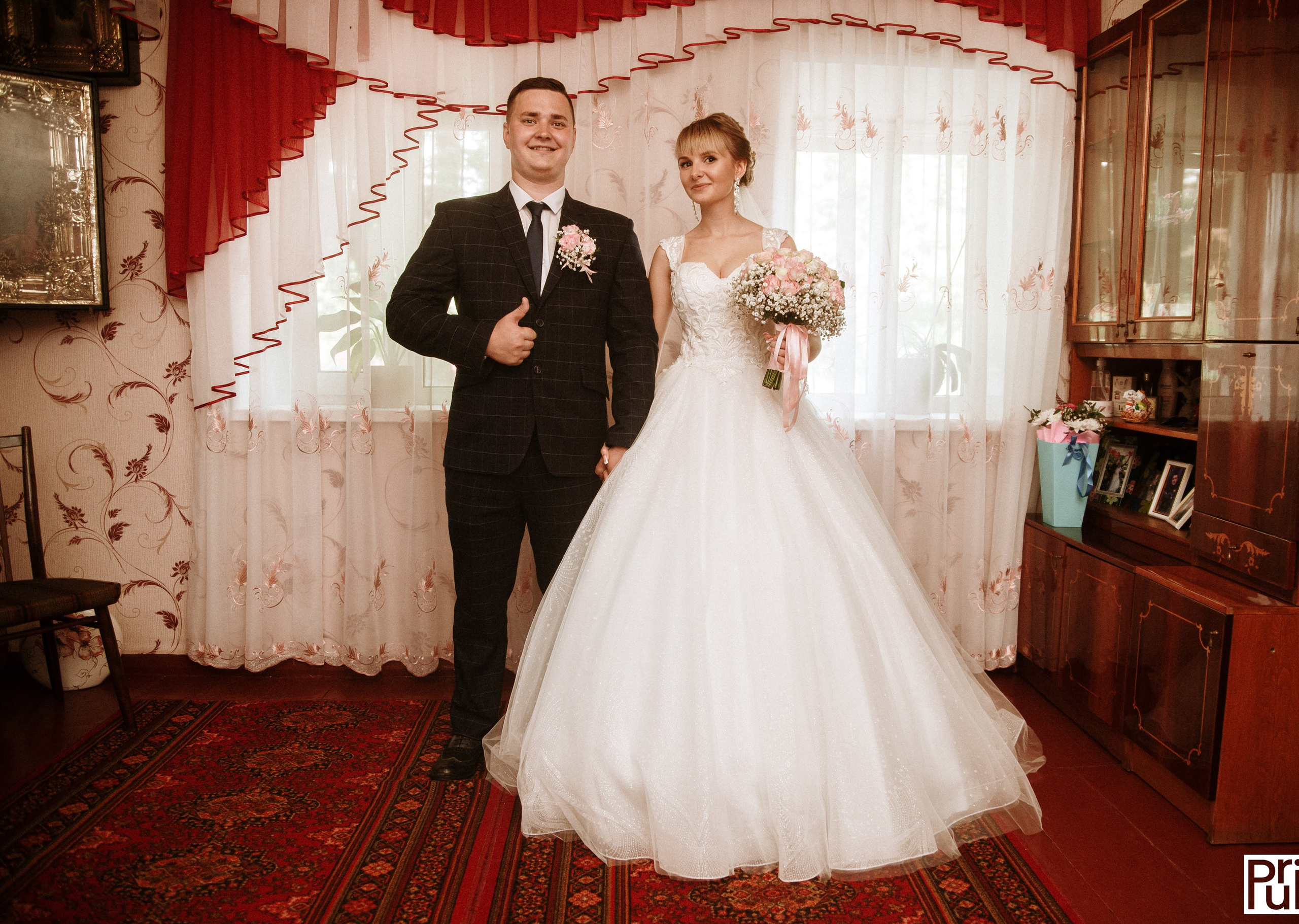 Руслан и Диана. Выпускные альбомы в Донецке и ДНР. Фотограф Донецк и ДНР