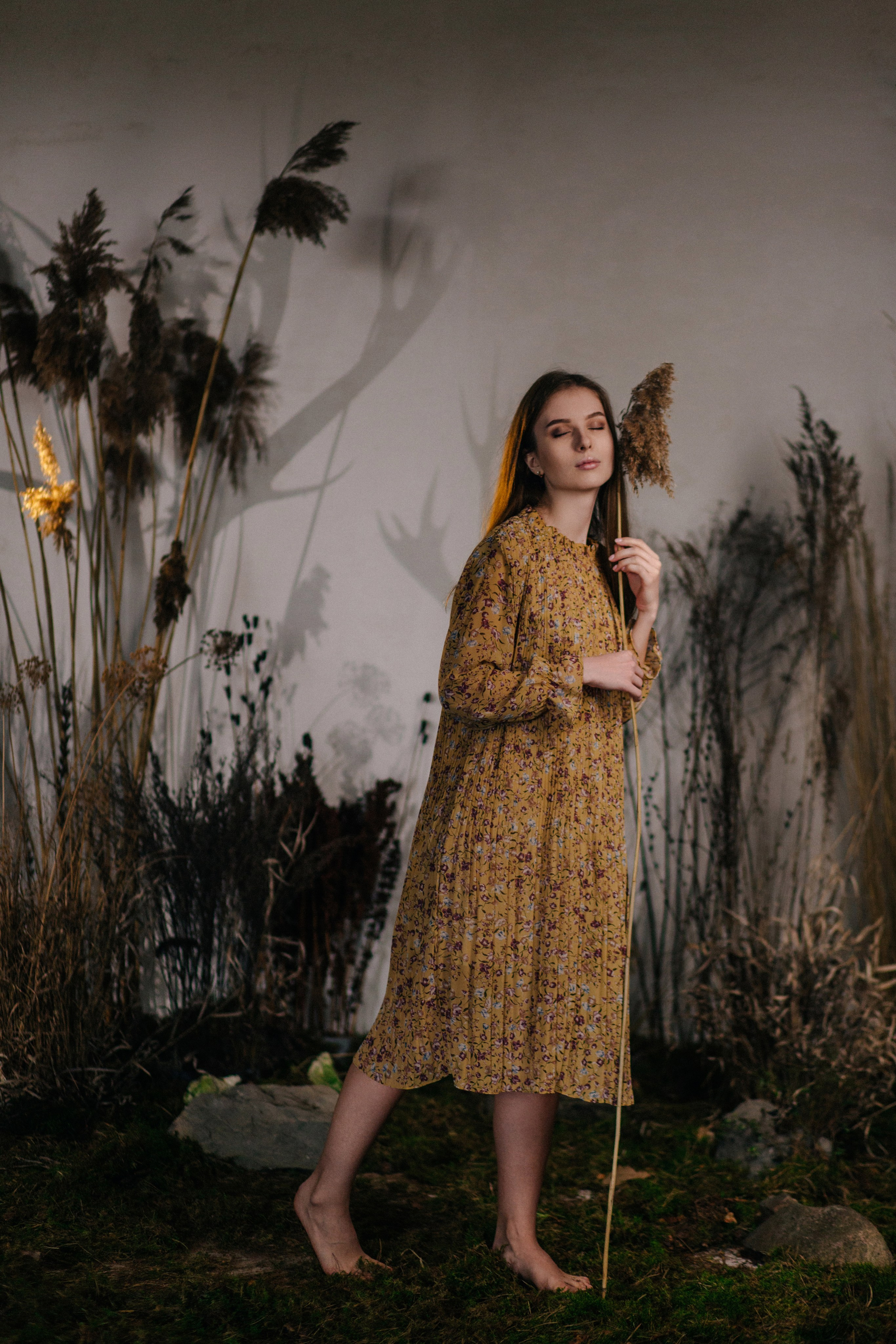 На берегу…. ФОТОГРАФ РОЗА ФИЛИНА СПб I МОСКВА