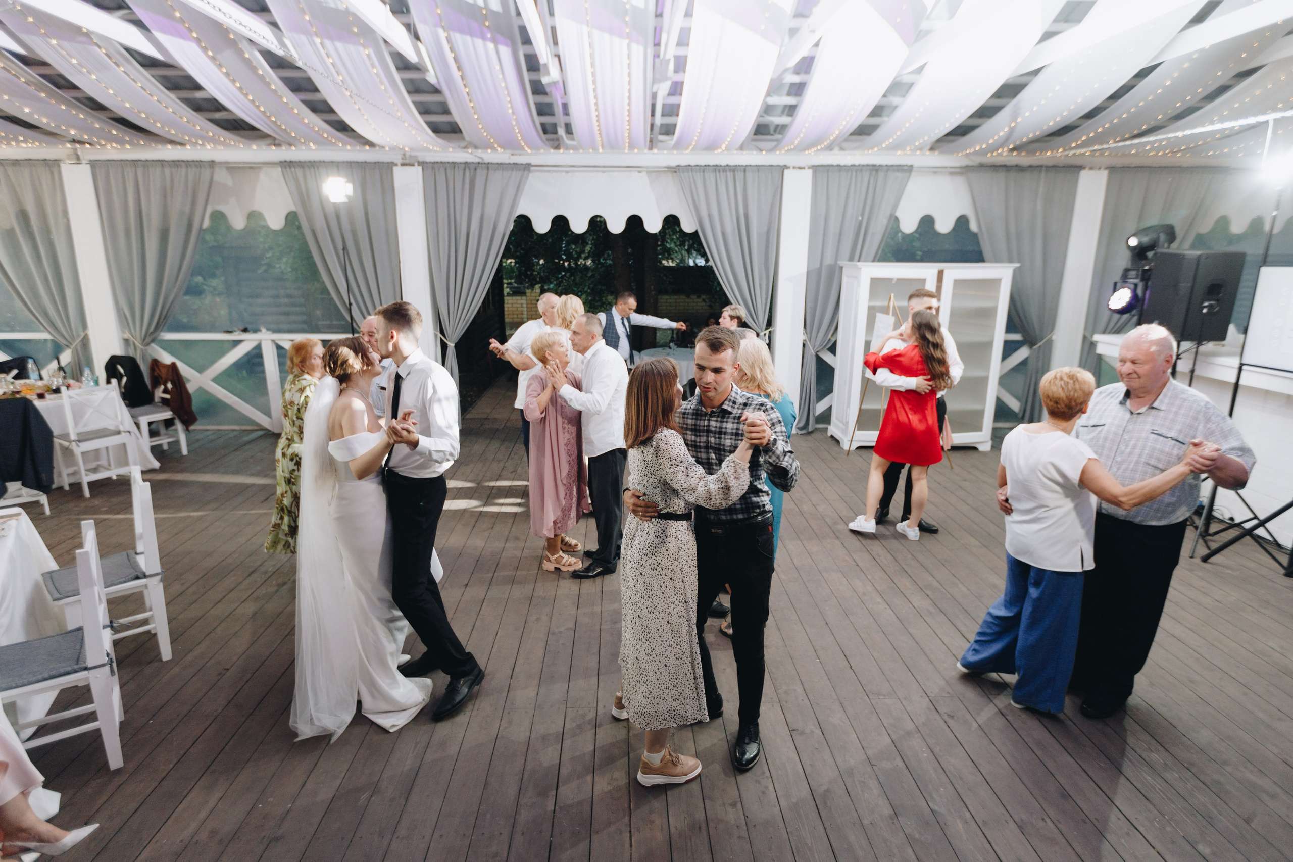 В+В. Свадебный семейный фотограф и видеограф Гомель Минск Беларусь Европа