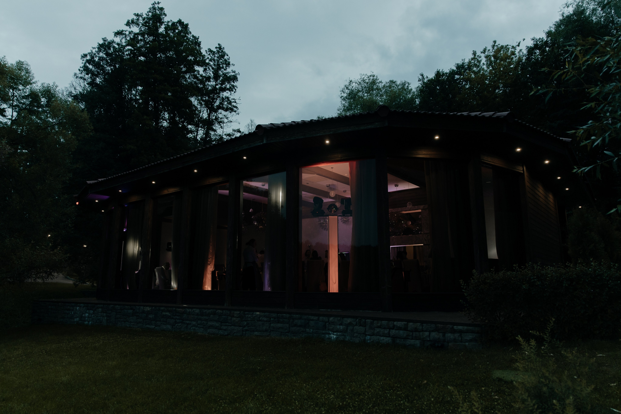 10.08.2024. RETOUCH-HOUSE