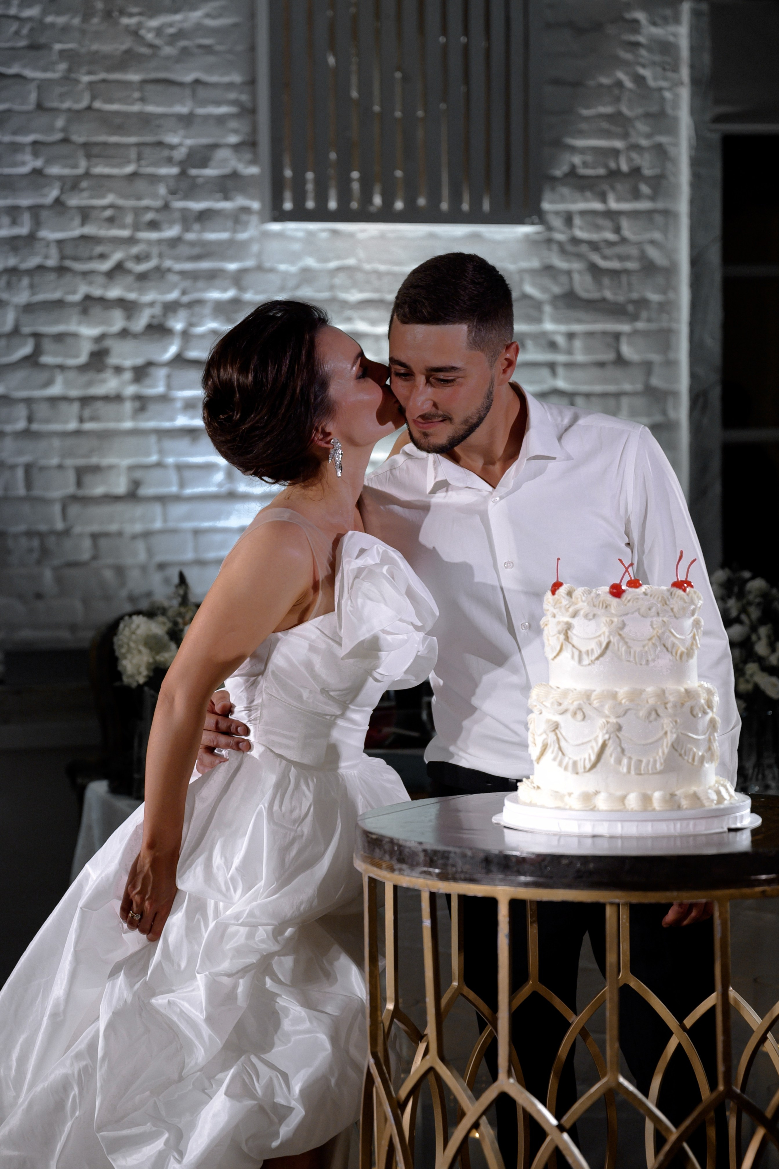 23.08.2024. RETOUCH-HOUSE