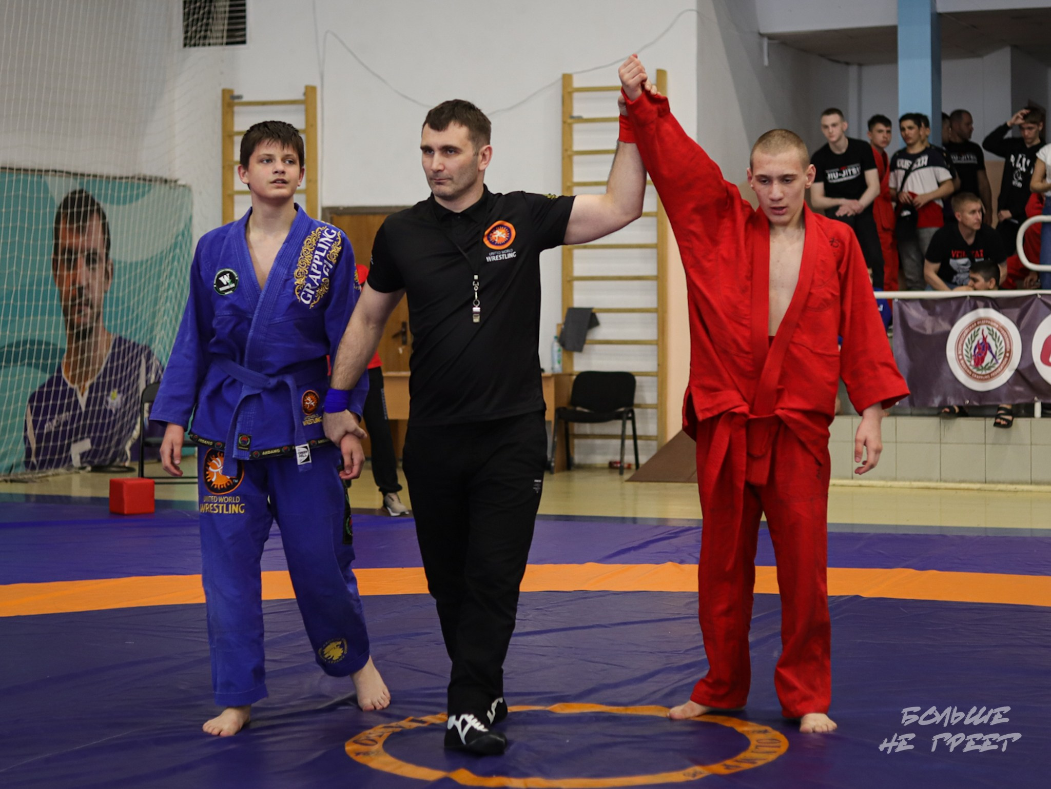 ПЕРВЕНСТВО УРФО ПО СПОРТИВНОЙ БОРЬБЕ ГРЭППЛИНГ И ГРЭППЛИНГ-ГИ. Больше не греет