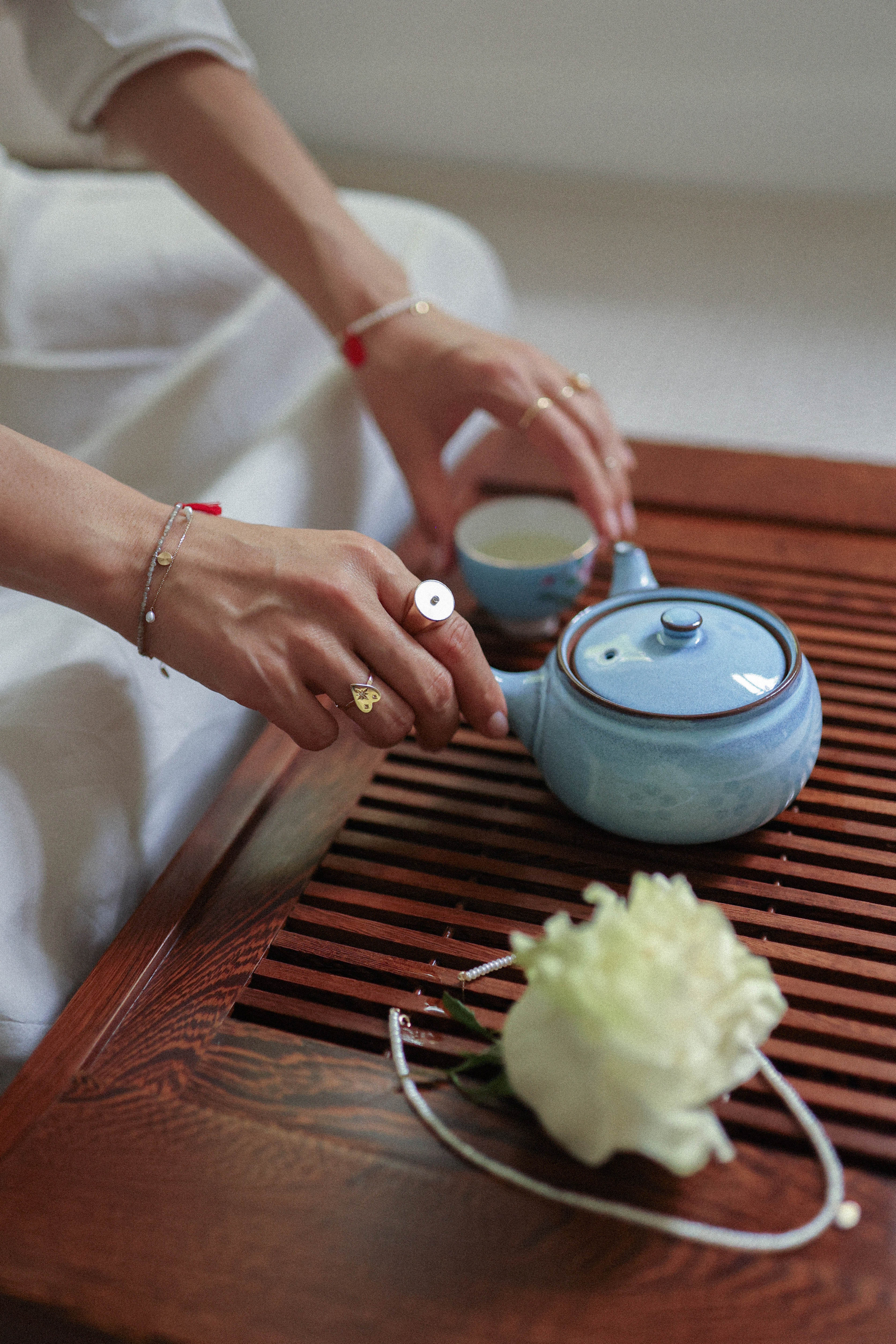 Коллаборация украшения и студия акупунктуры и холицистической терапии. Детский и семейный фотограф, съемка новорожденных Москва