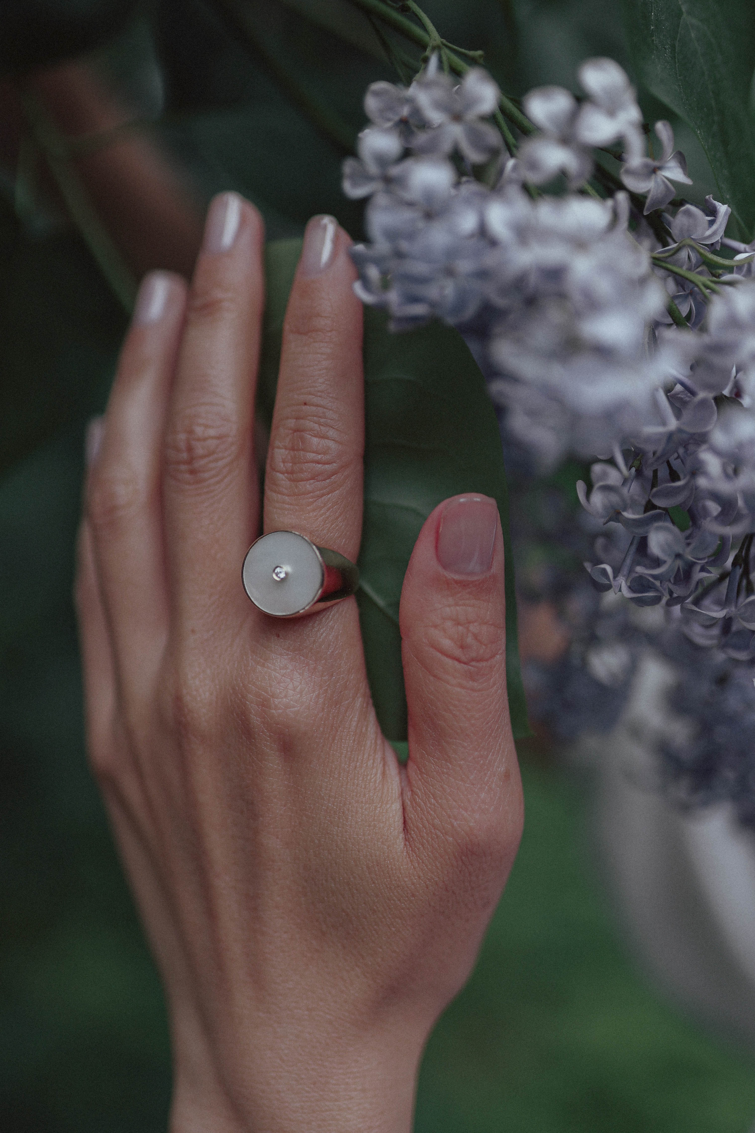 Коллаборация украшения и студия акупунктуры и холицистической терапии. Детский и семейный фотограф, съемка новорожденных Москва