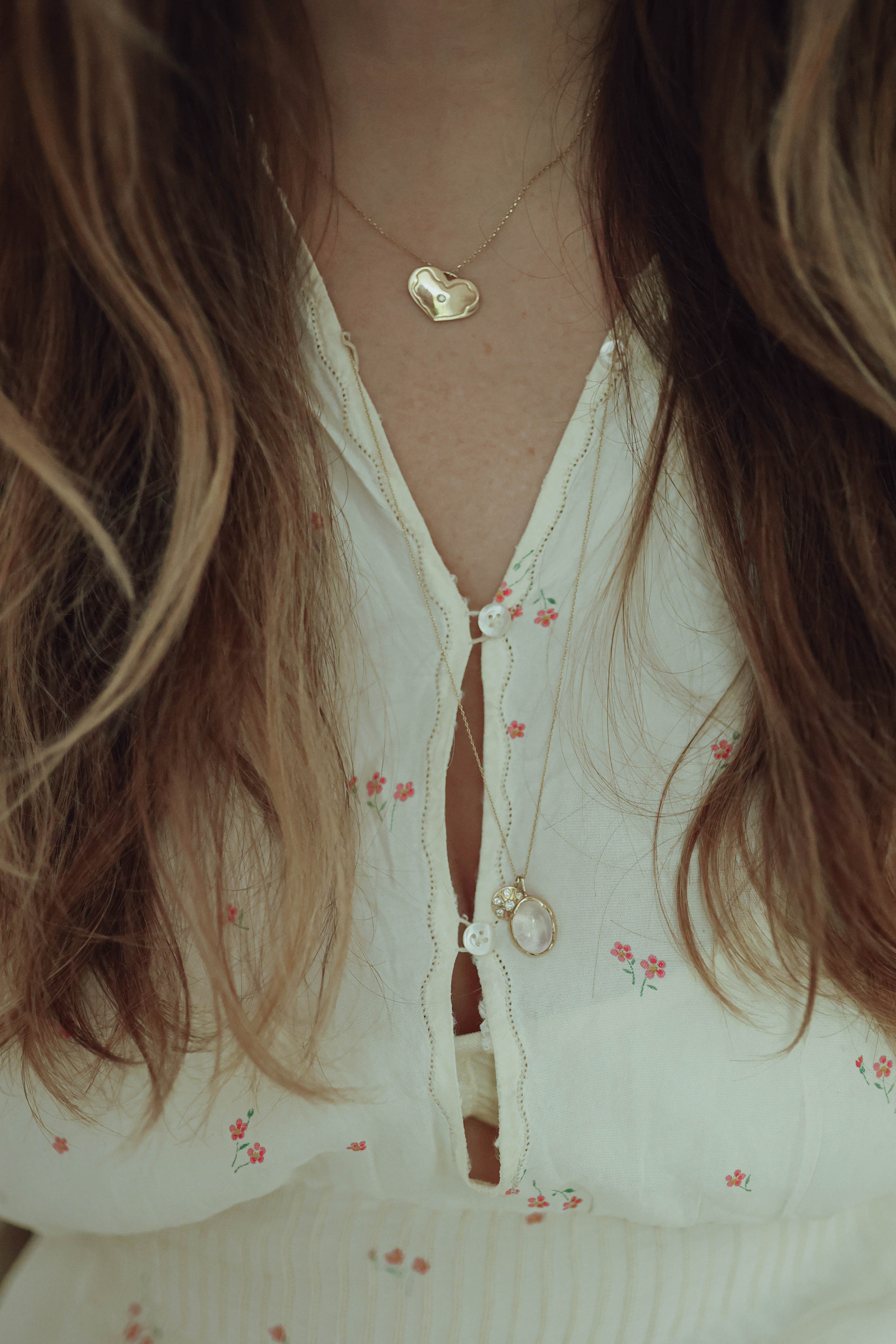 Коллаборация украшения и студия акупунктуры и холицистической терапии. Детский и семейный фотограф, съемка новорожденных Москва