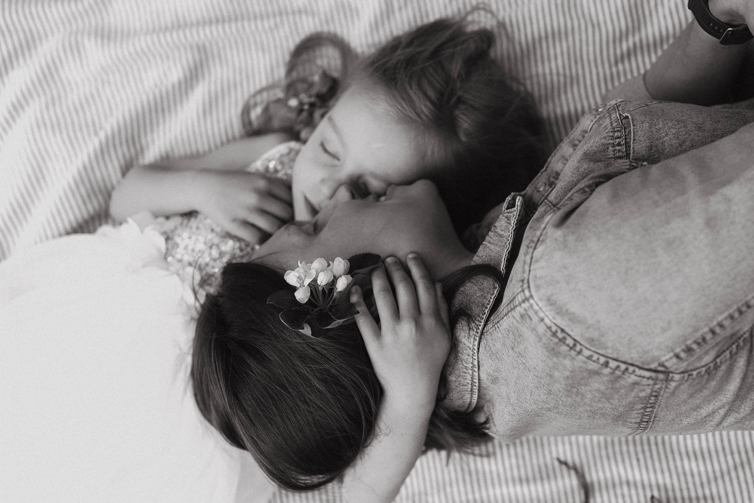 Света и Аленка. Детский и семейный фотограф, съемка новорожденных Москва