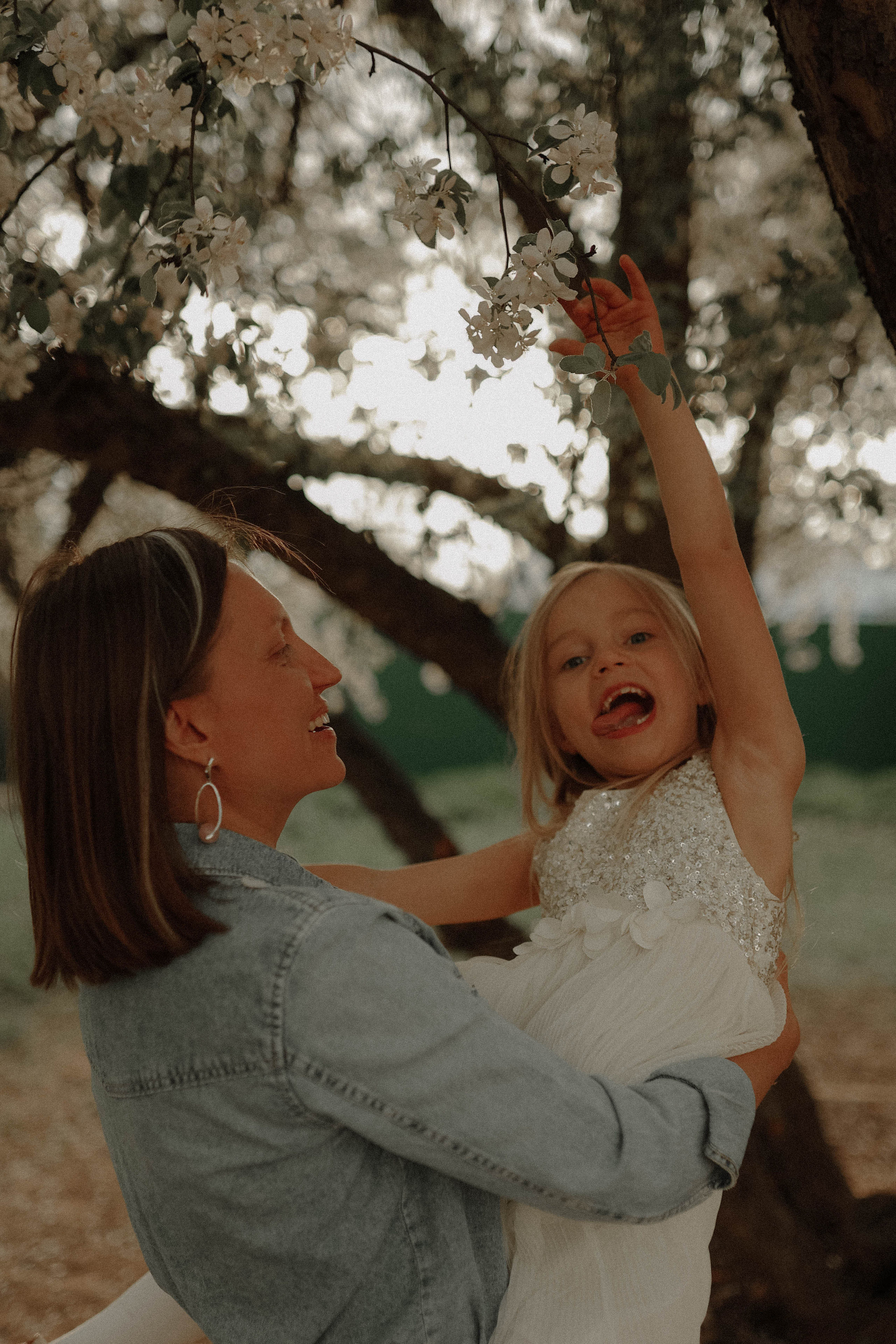 Света и Аленка. Детский и семейный фотограф, съемка новорожденных Москва